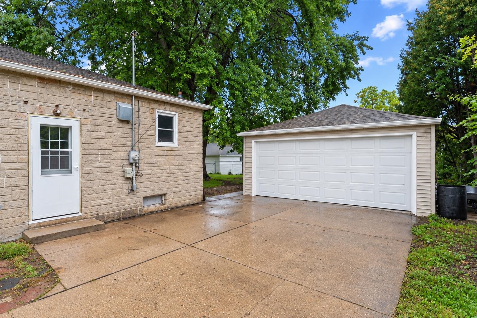 Property photo 30