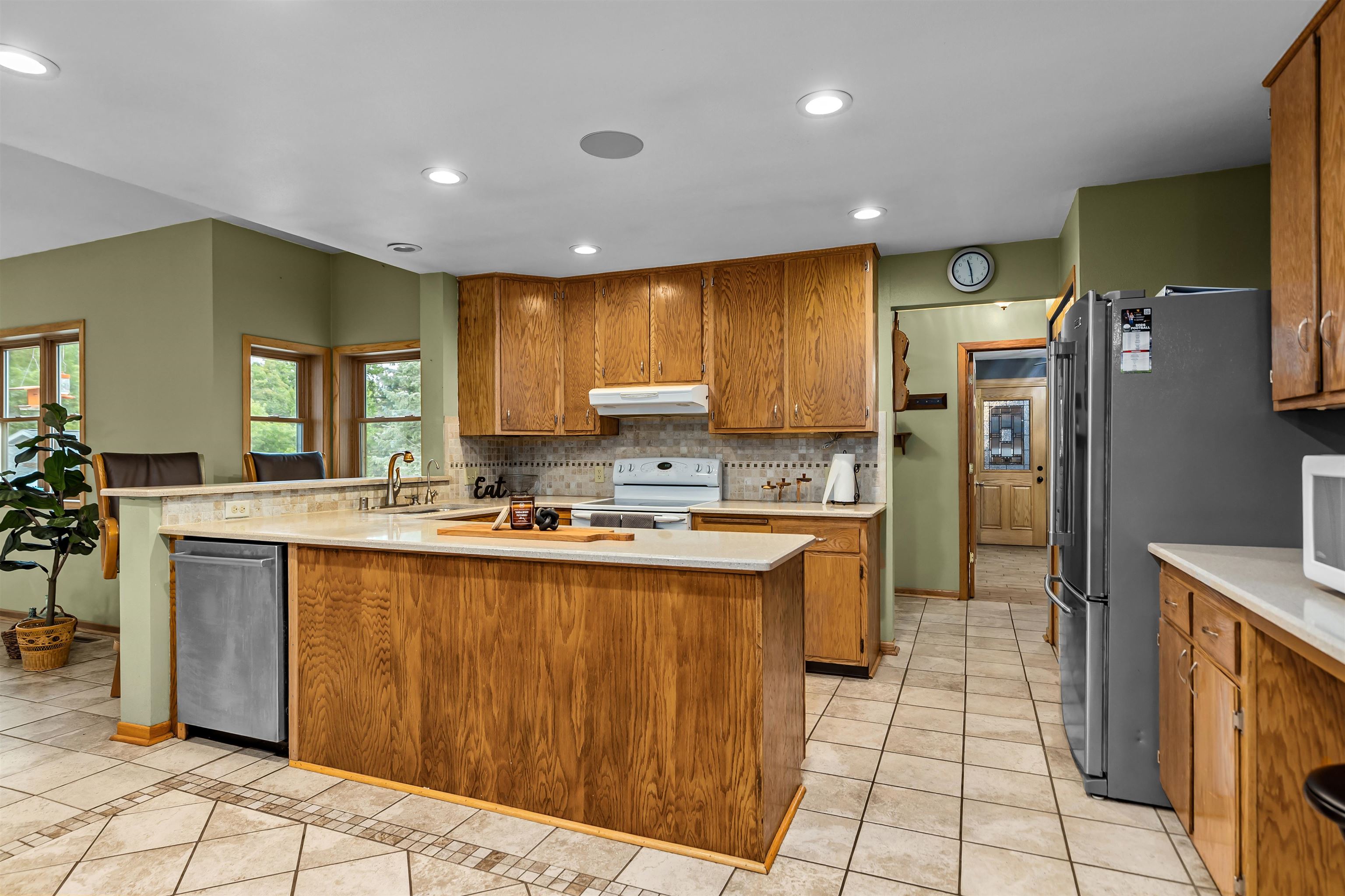 Property photo 25