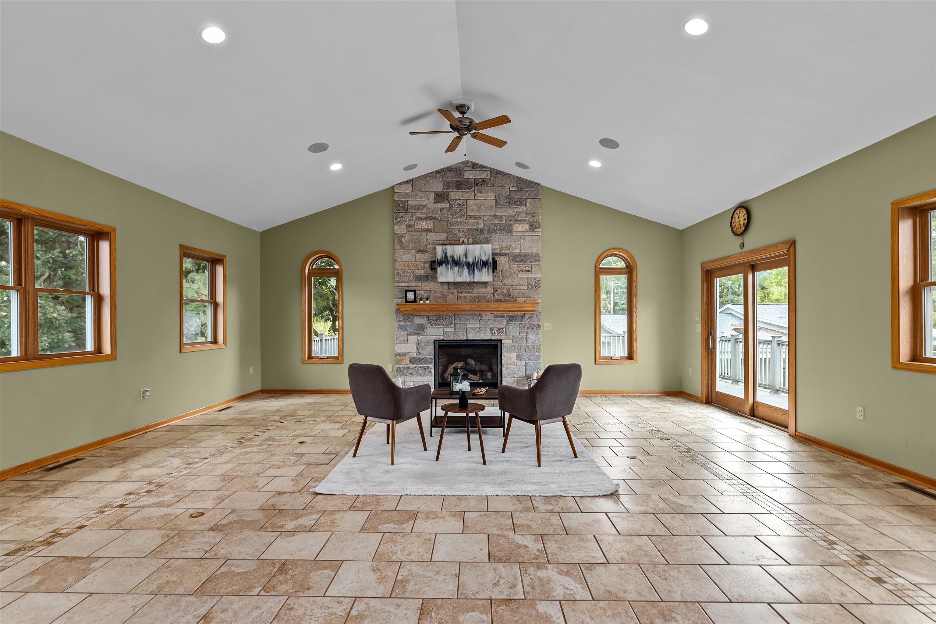 Property photo 31