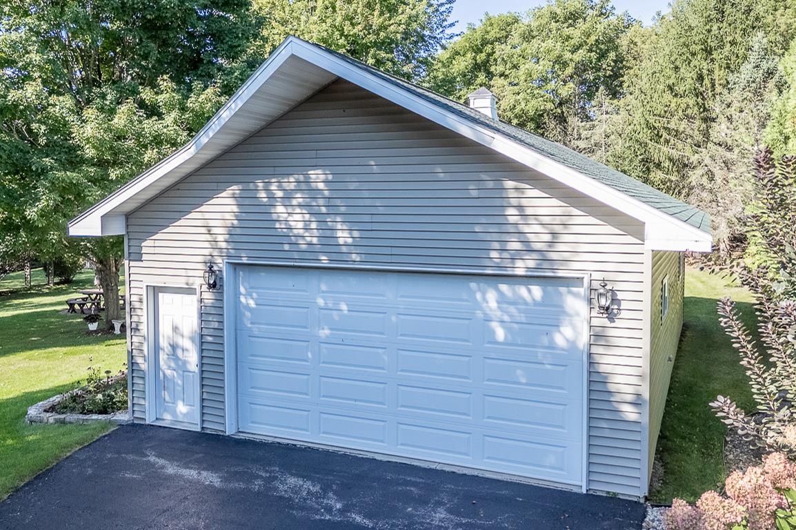 Property photo 74