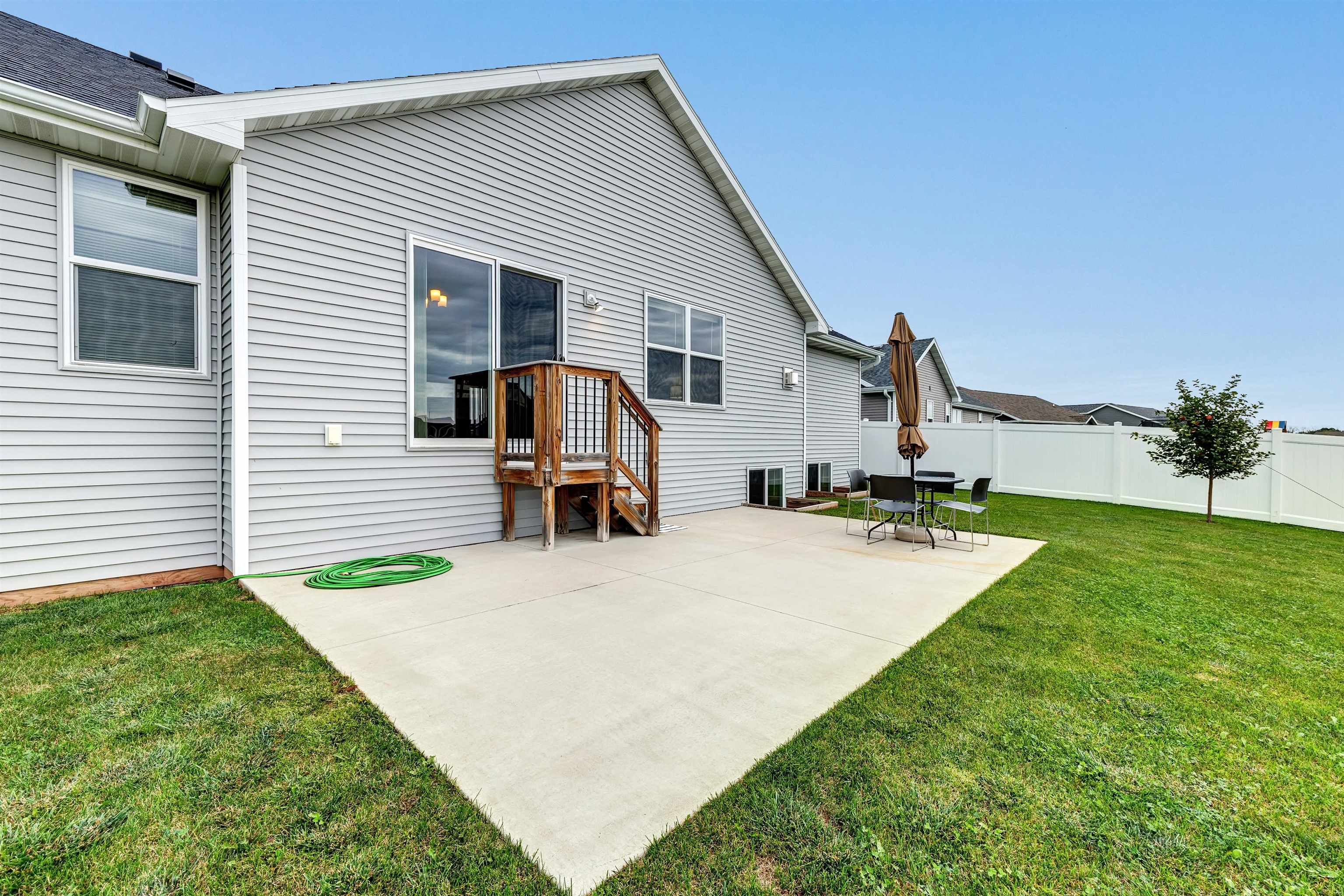 Property photo 33