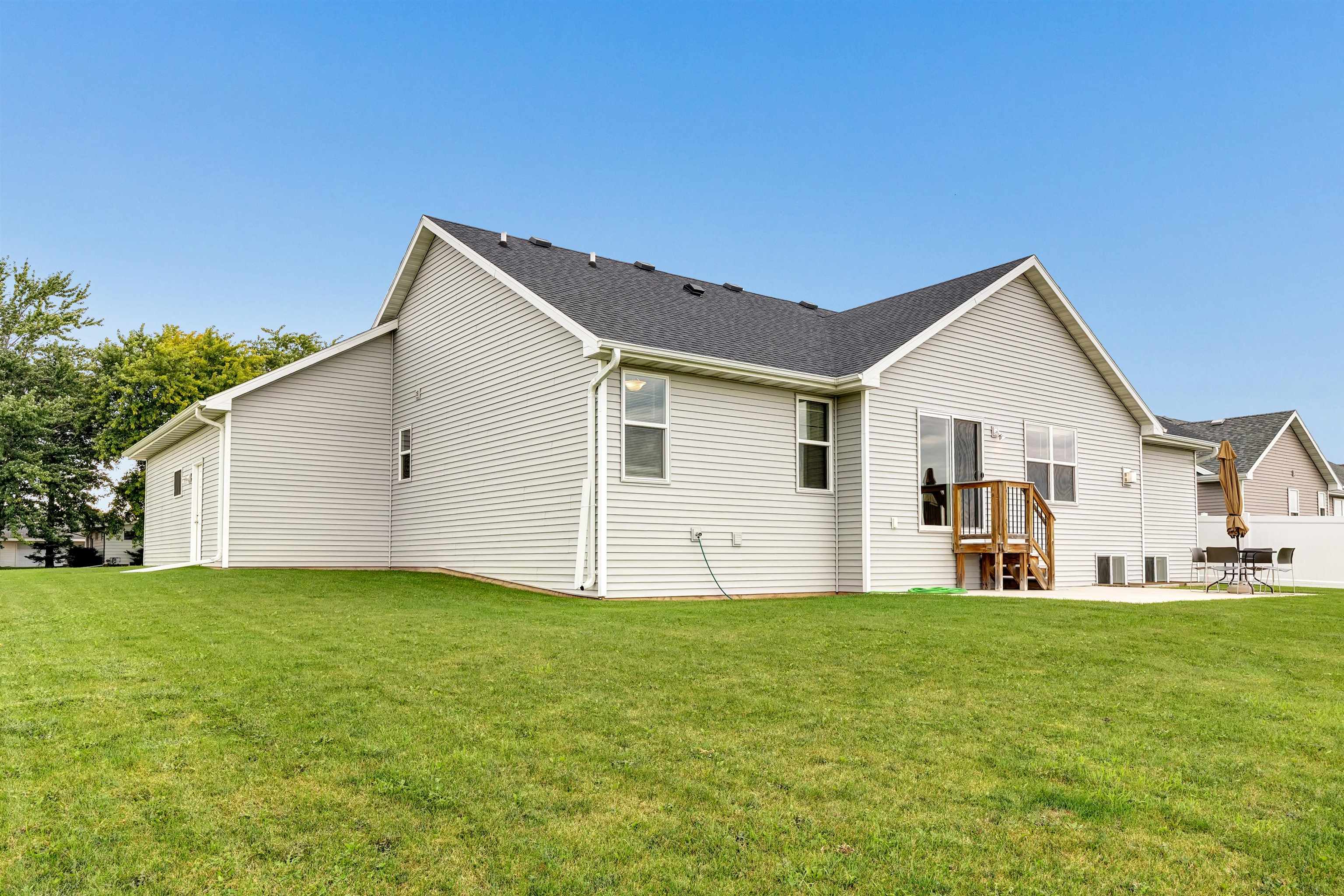 Property photo 32