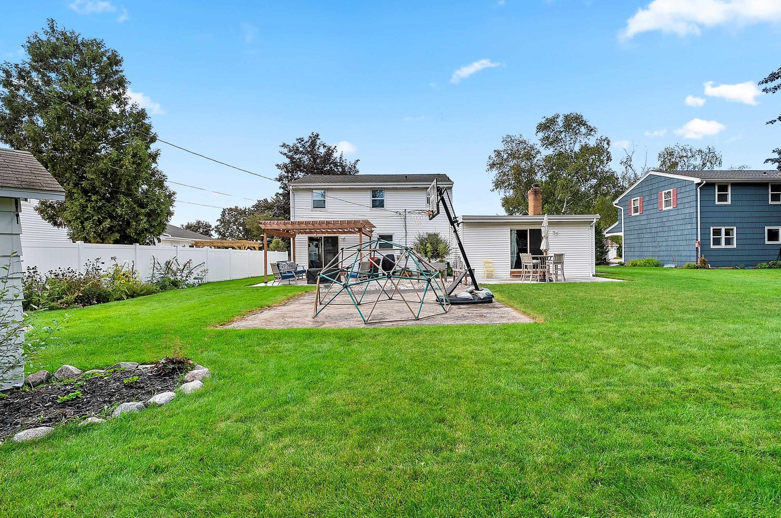 Property photo 40