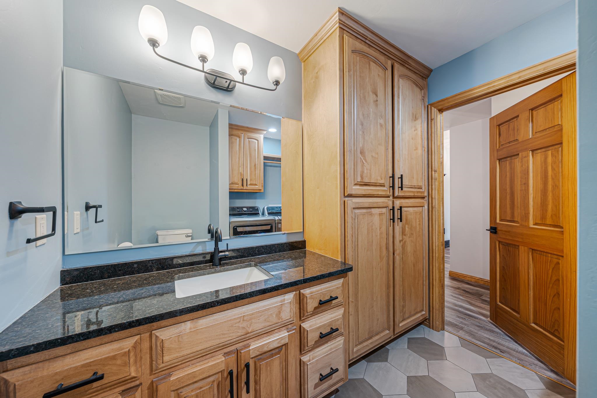 Property photo 32