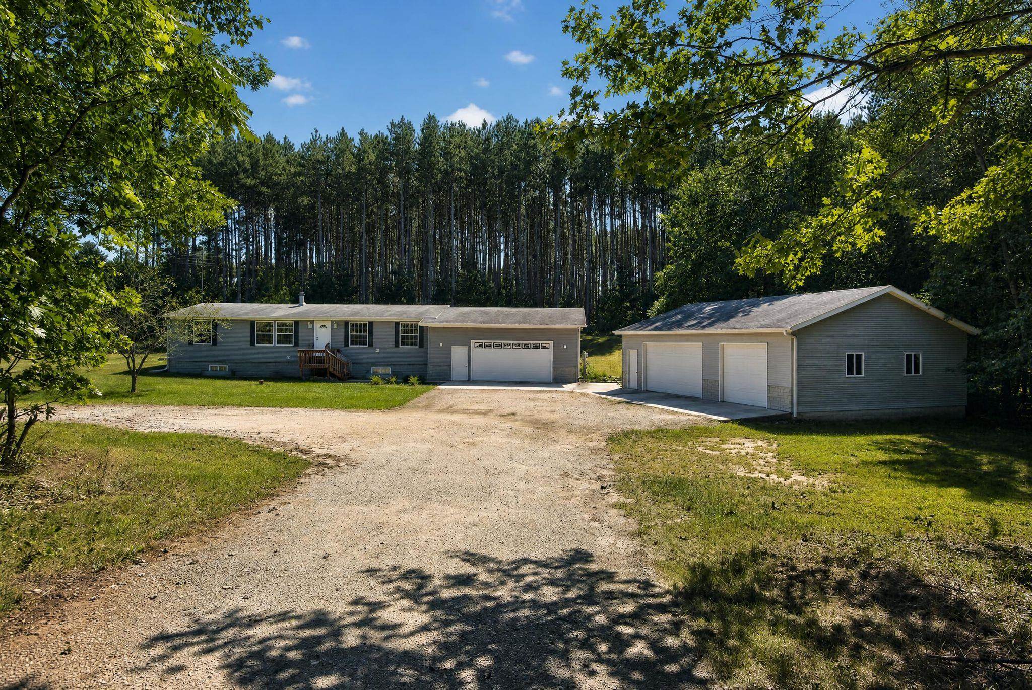 Property photo 38
