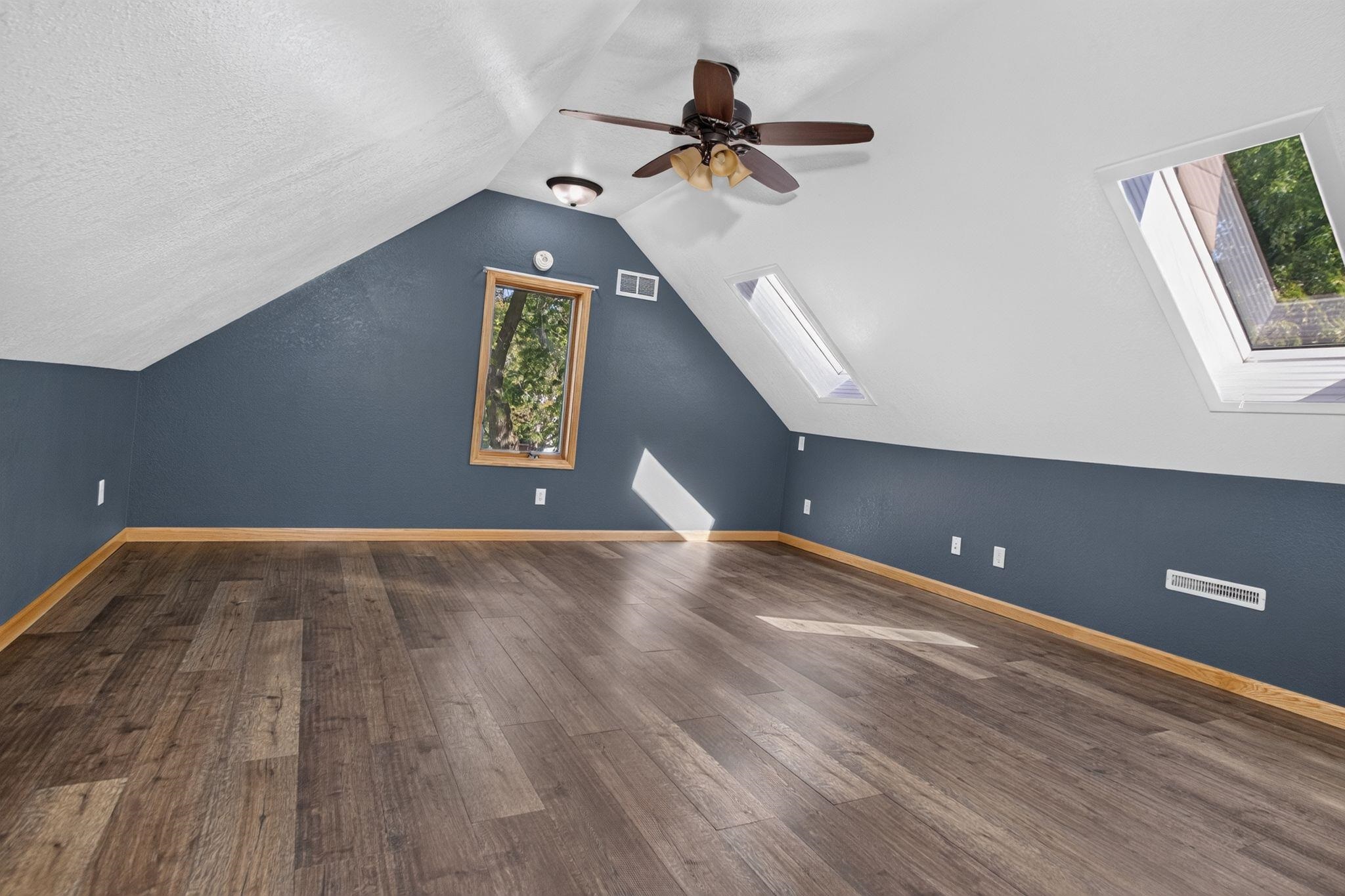 Property photo 24