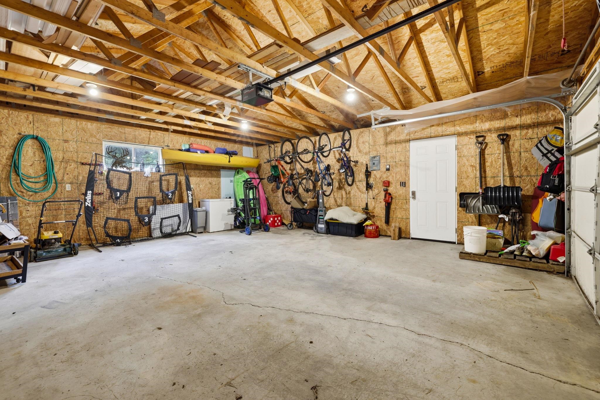 Property photo 38