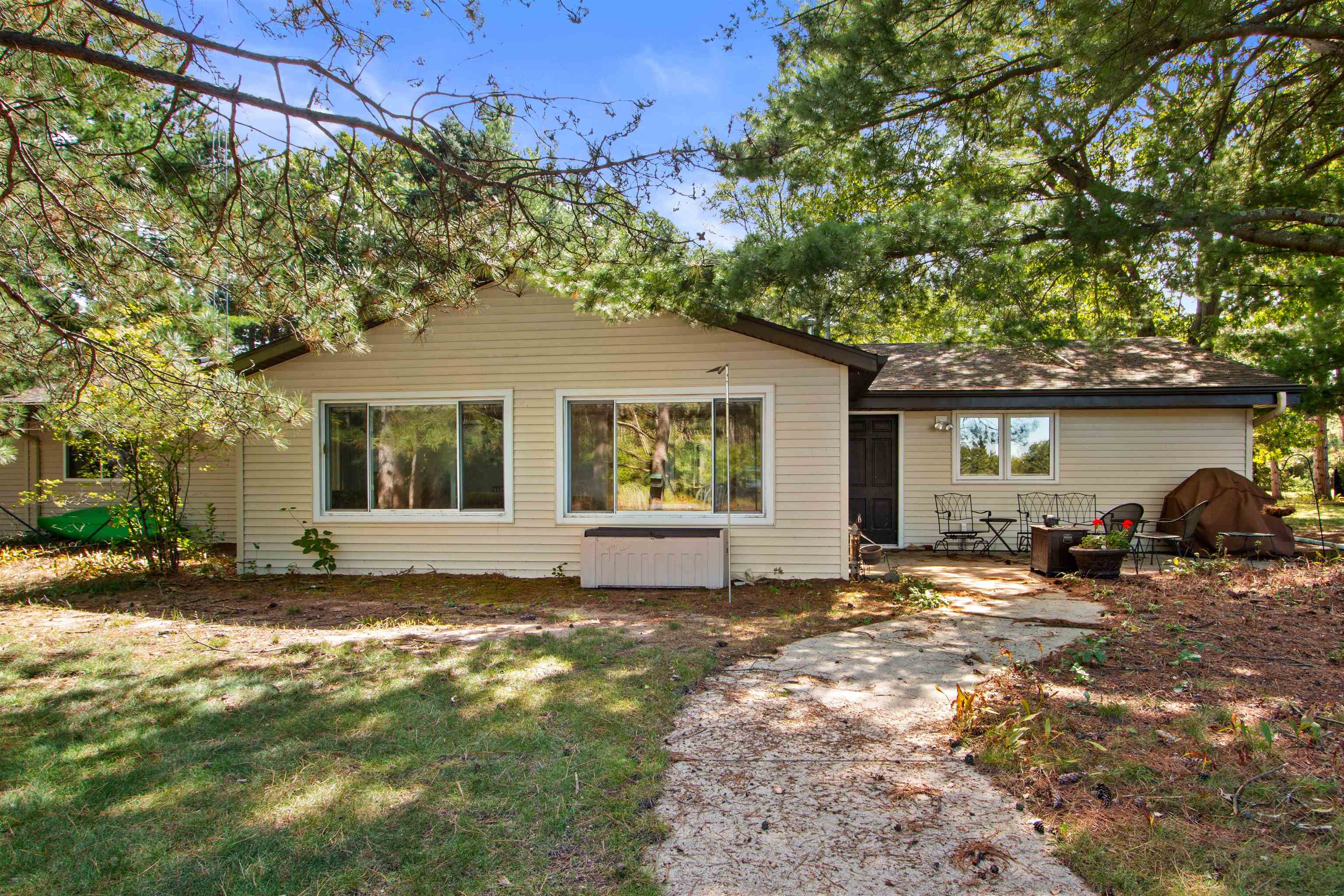 Property photo 35