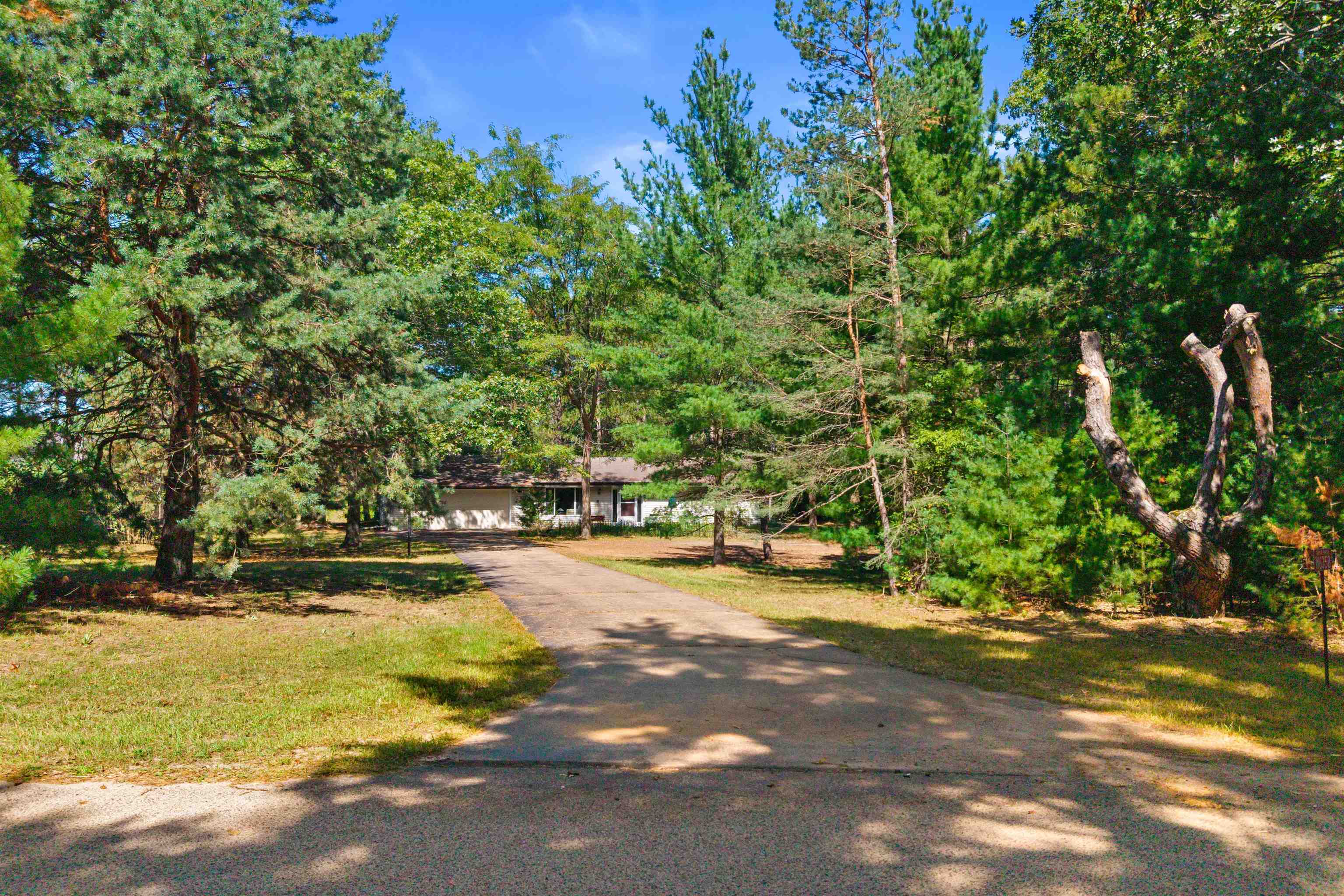 Property photo 40