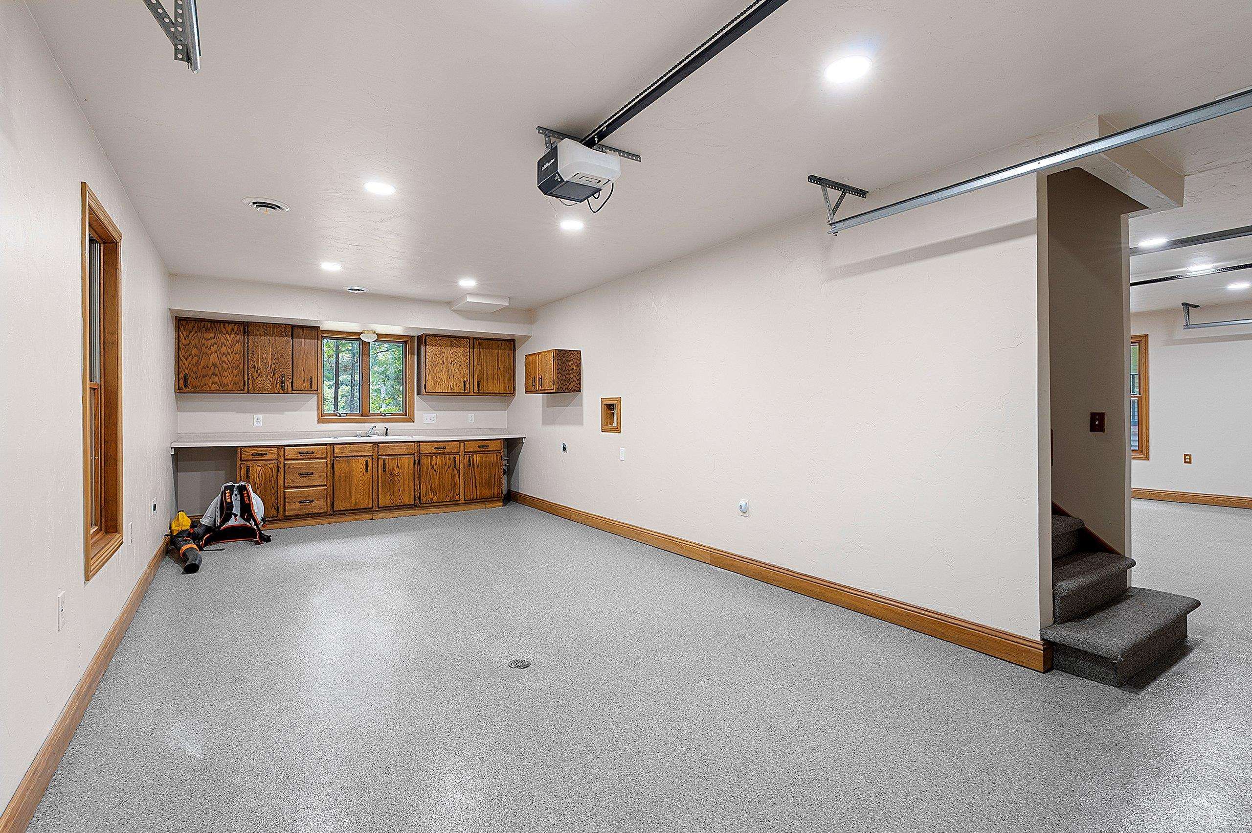 Property photo 73