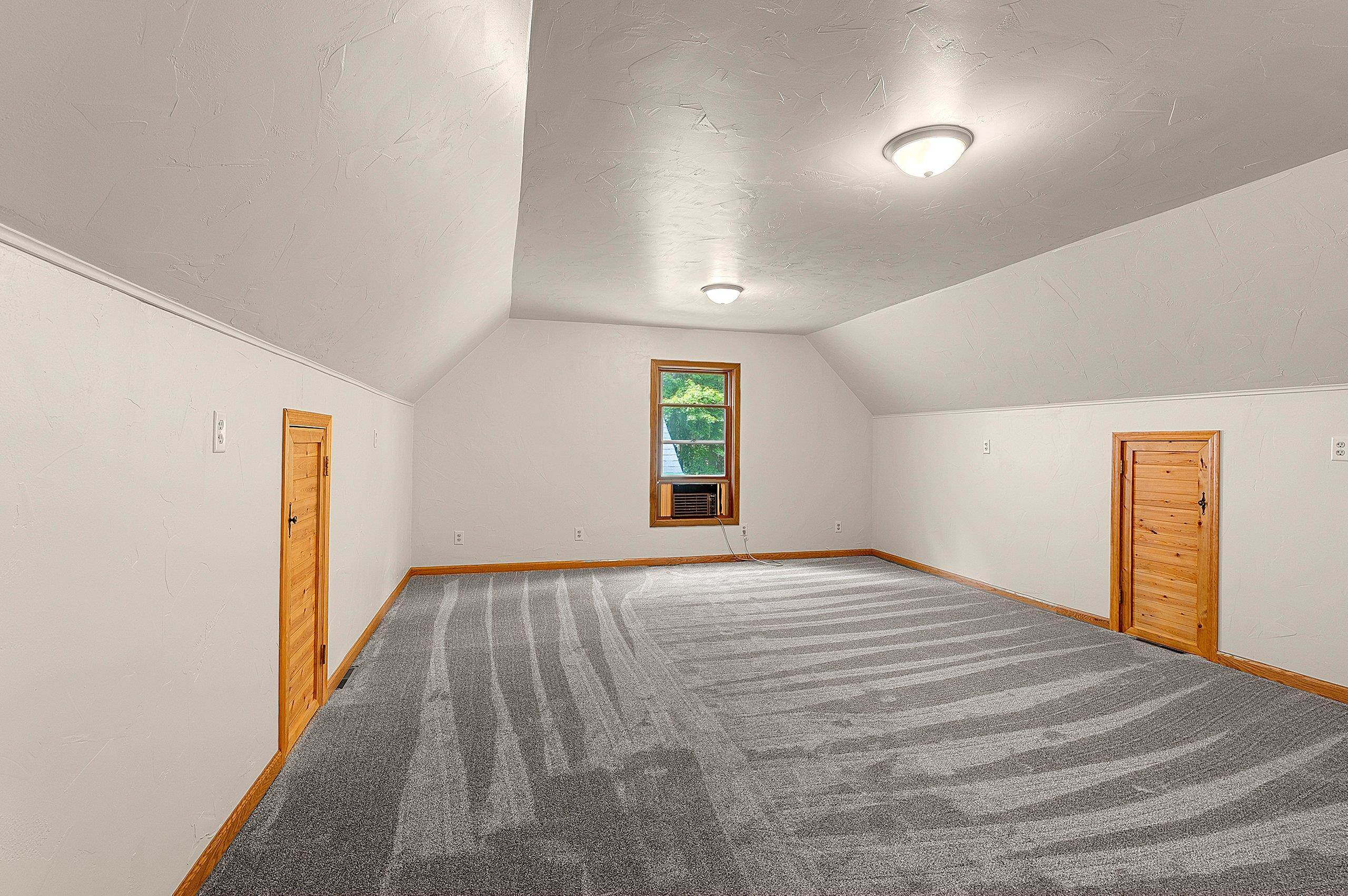 Property photo 77