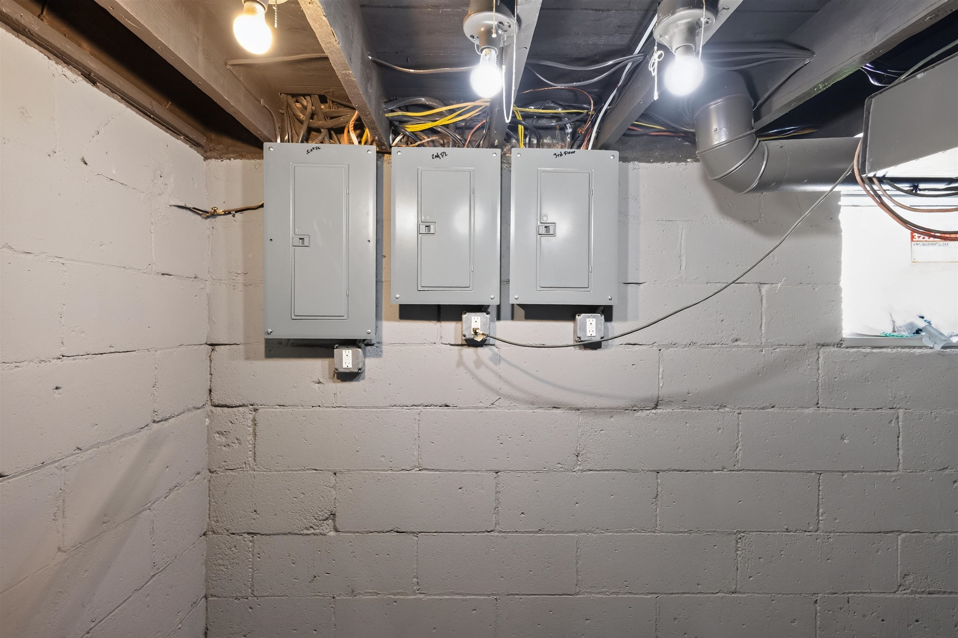 Property photo 46