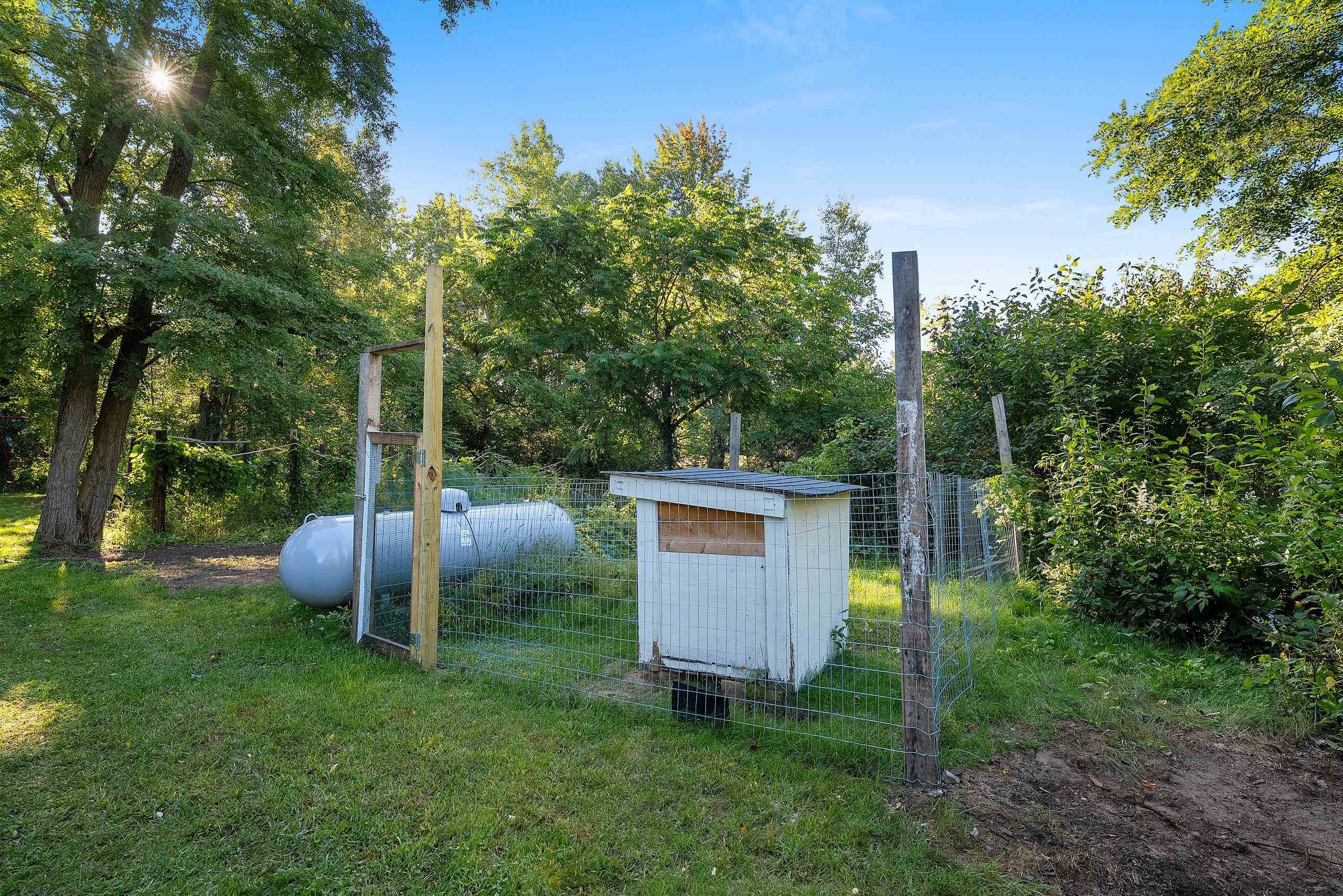 Property photo 34