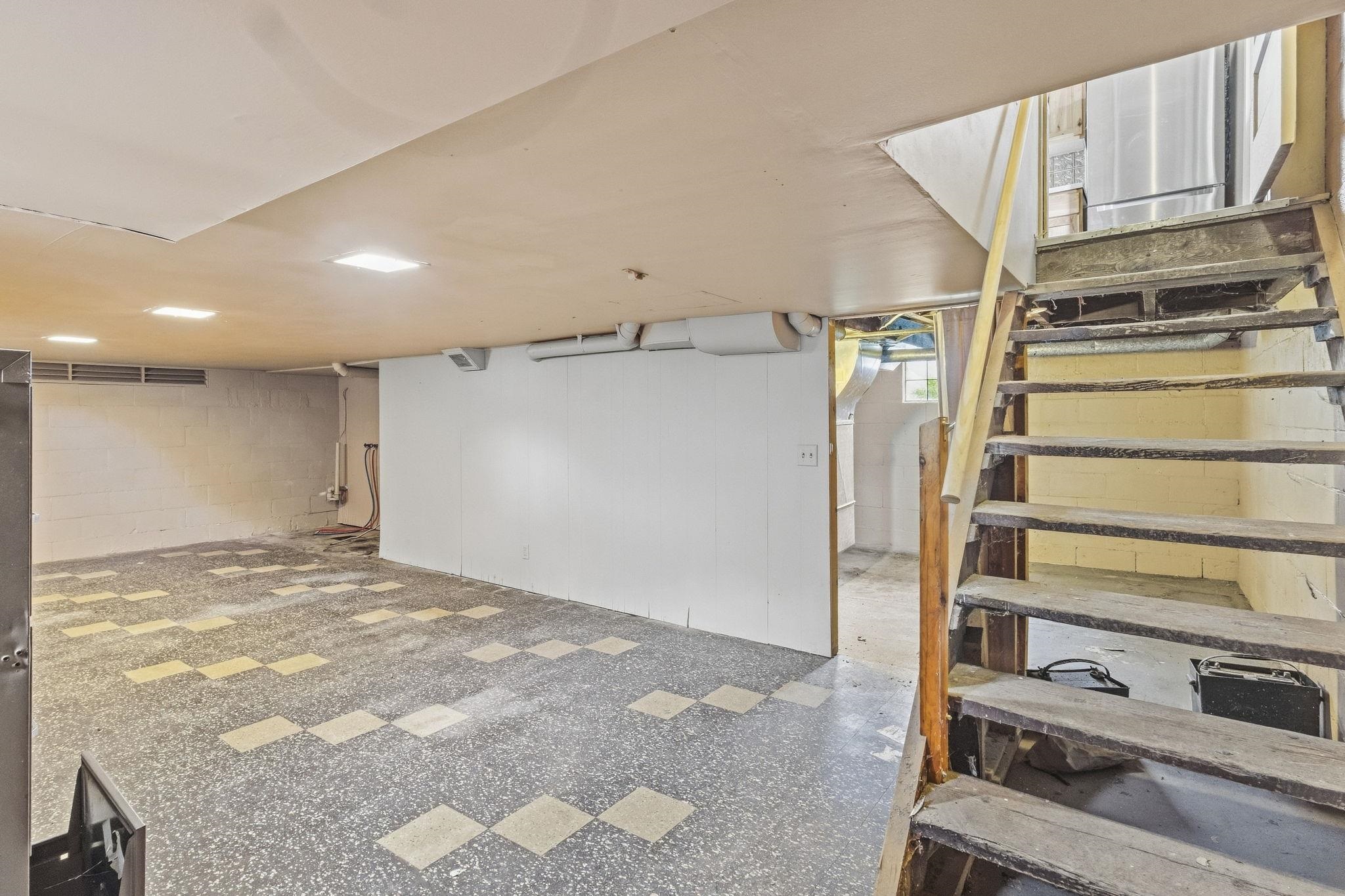 Property photo 37