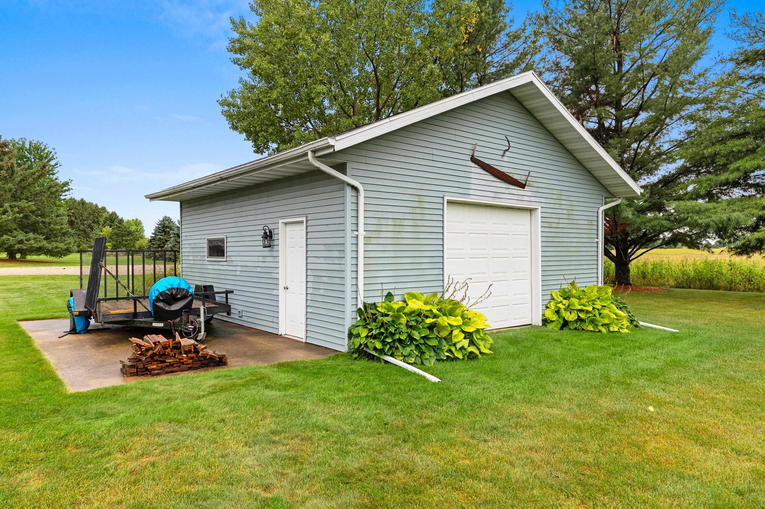 Property photo 43