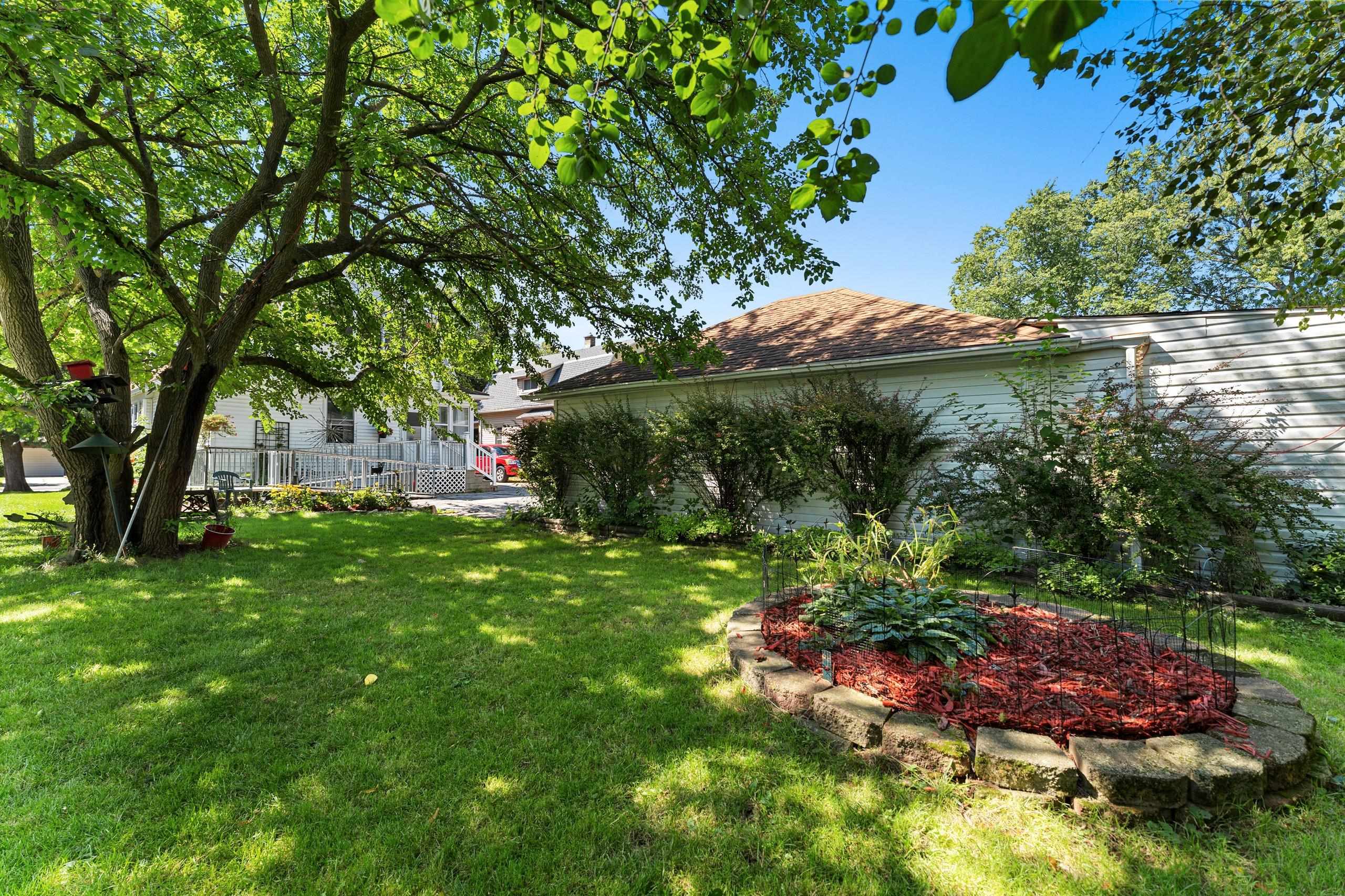Property photo 62