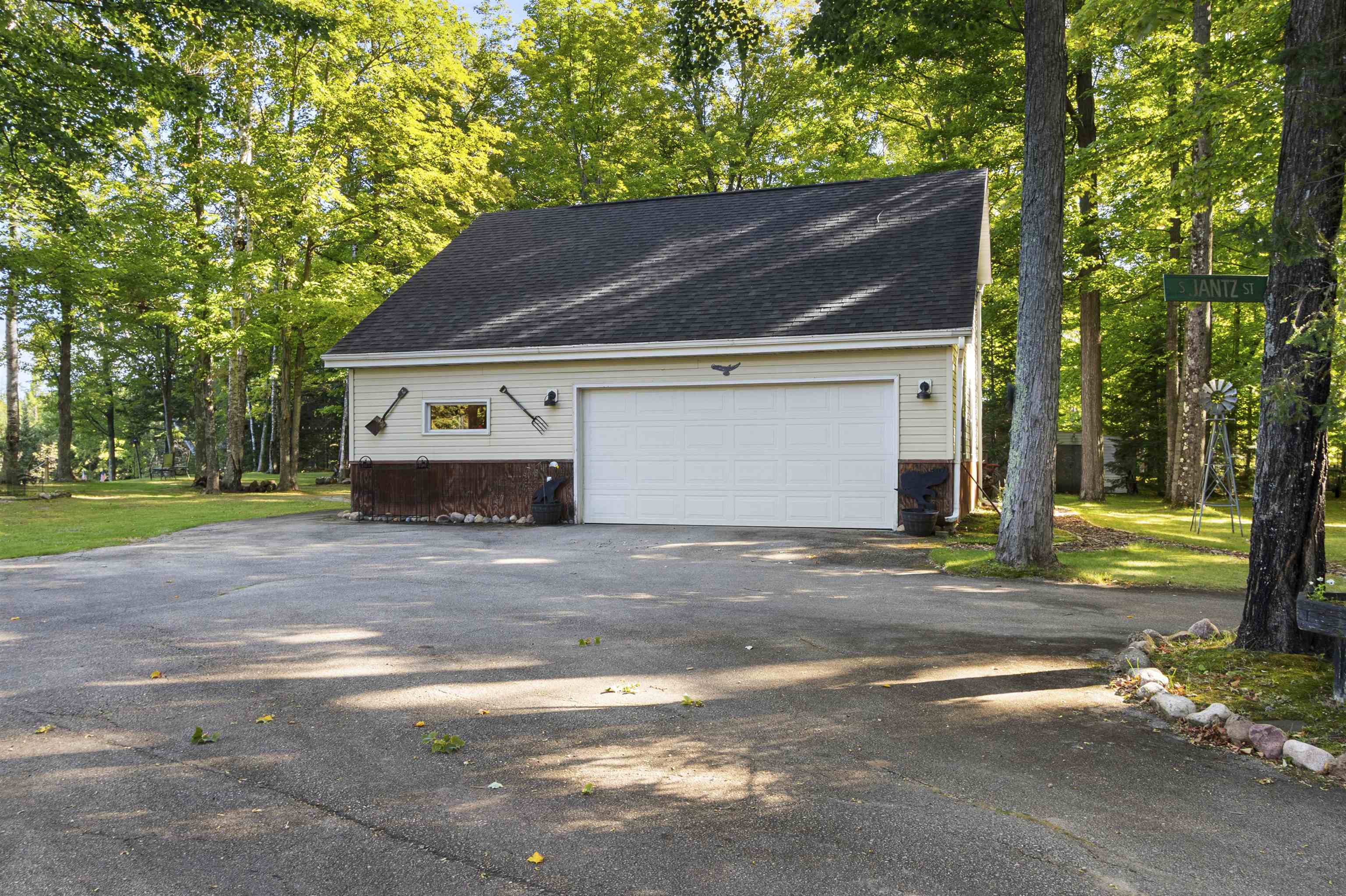 Property photo 39