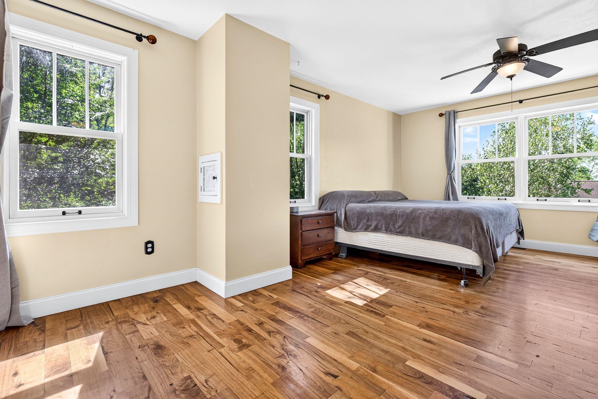 Property photo 32