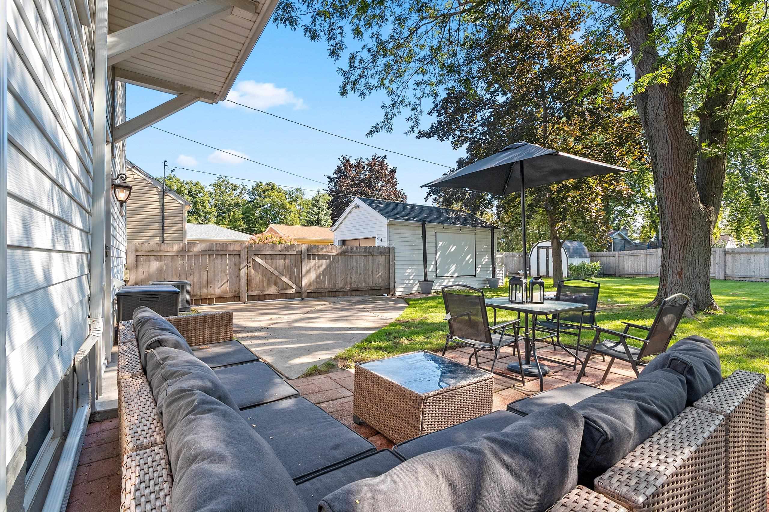 Property photo 33