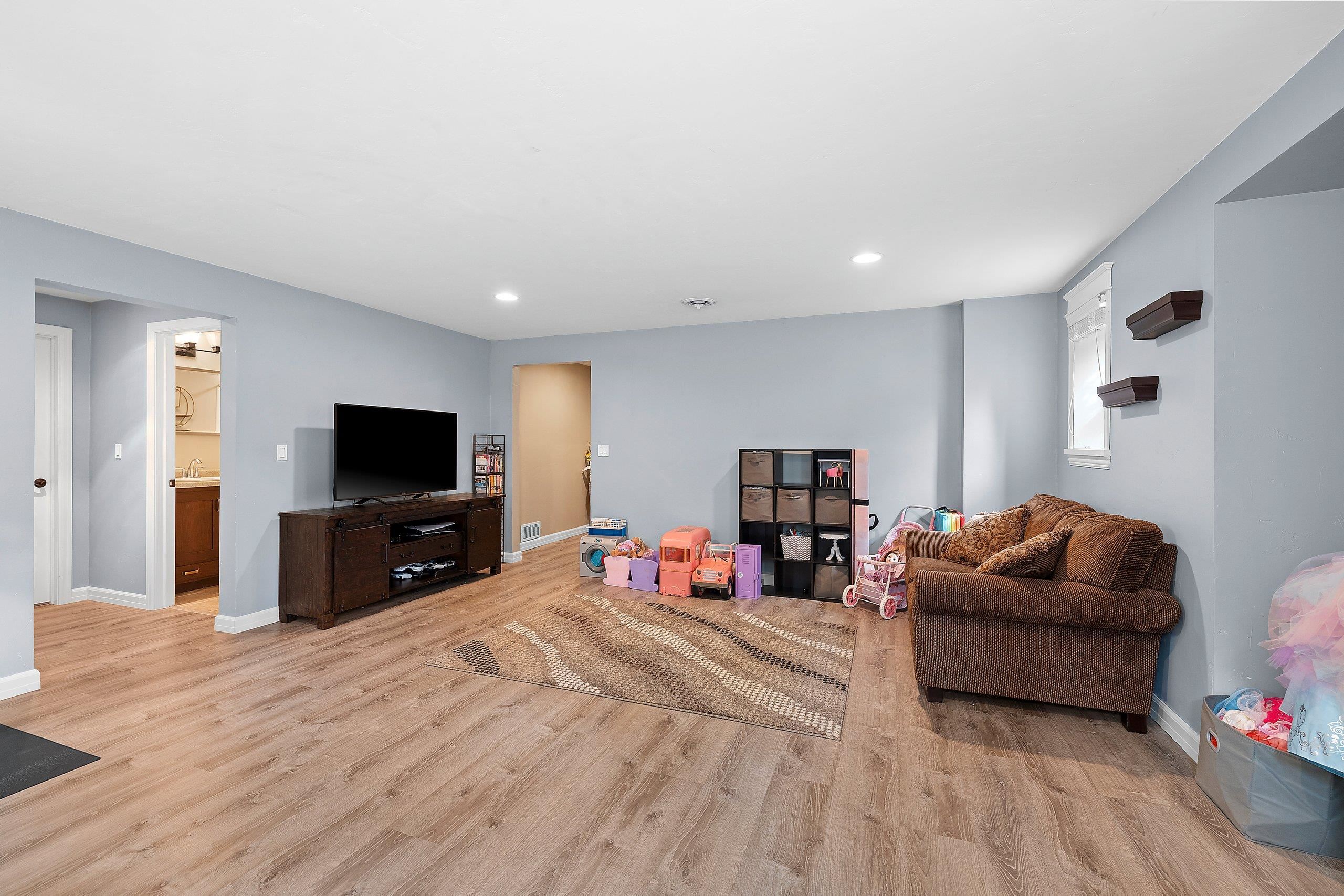 Property photo 40