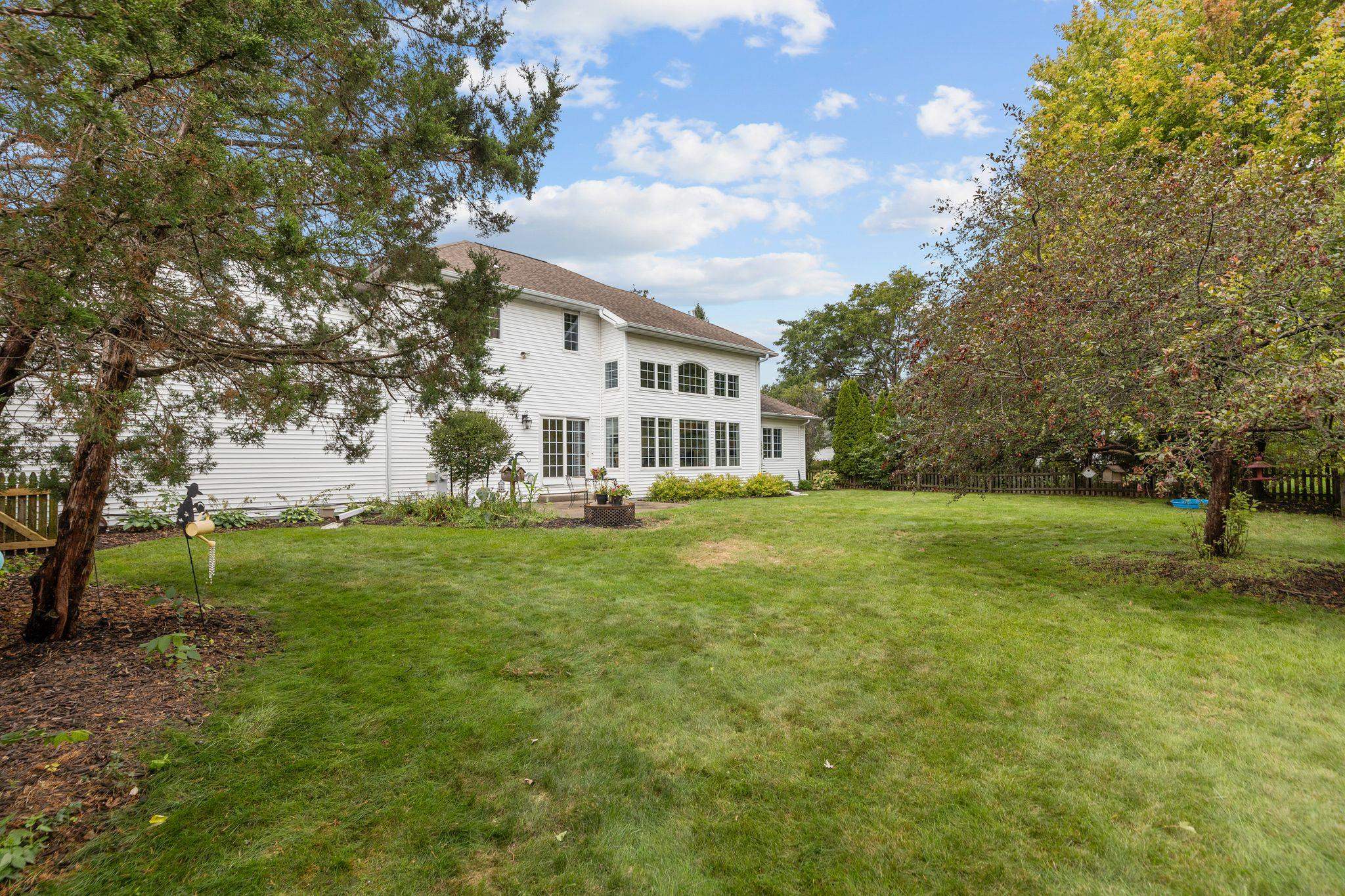 Property photo 37