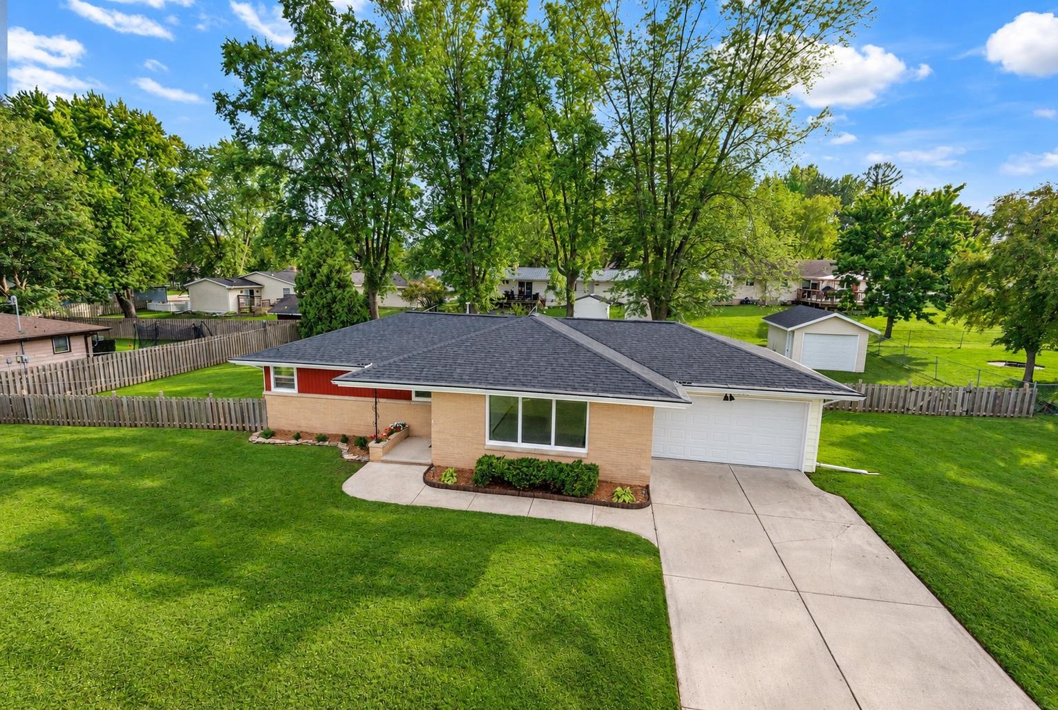 Property photo 46