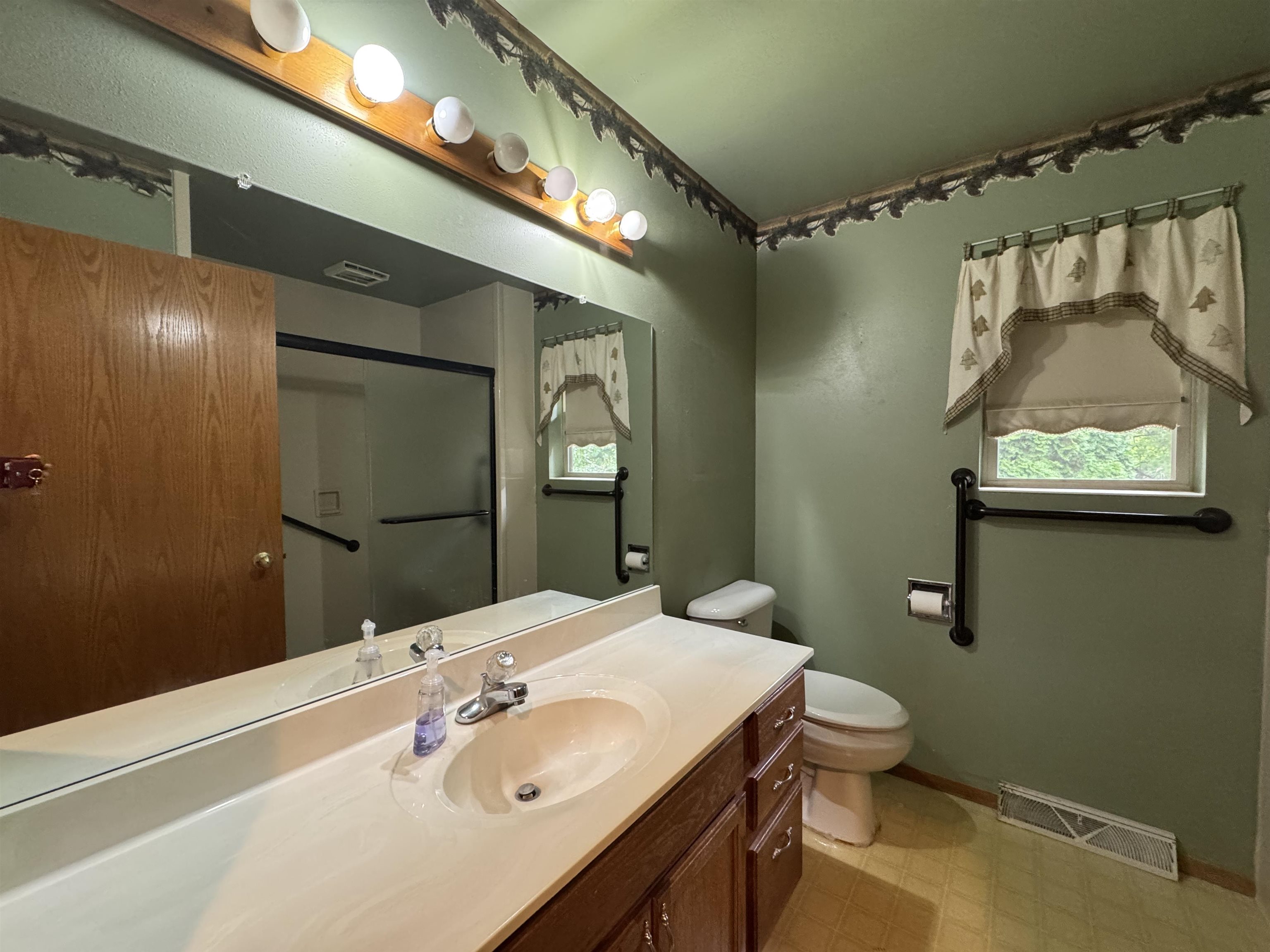 Property photo 25