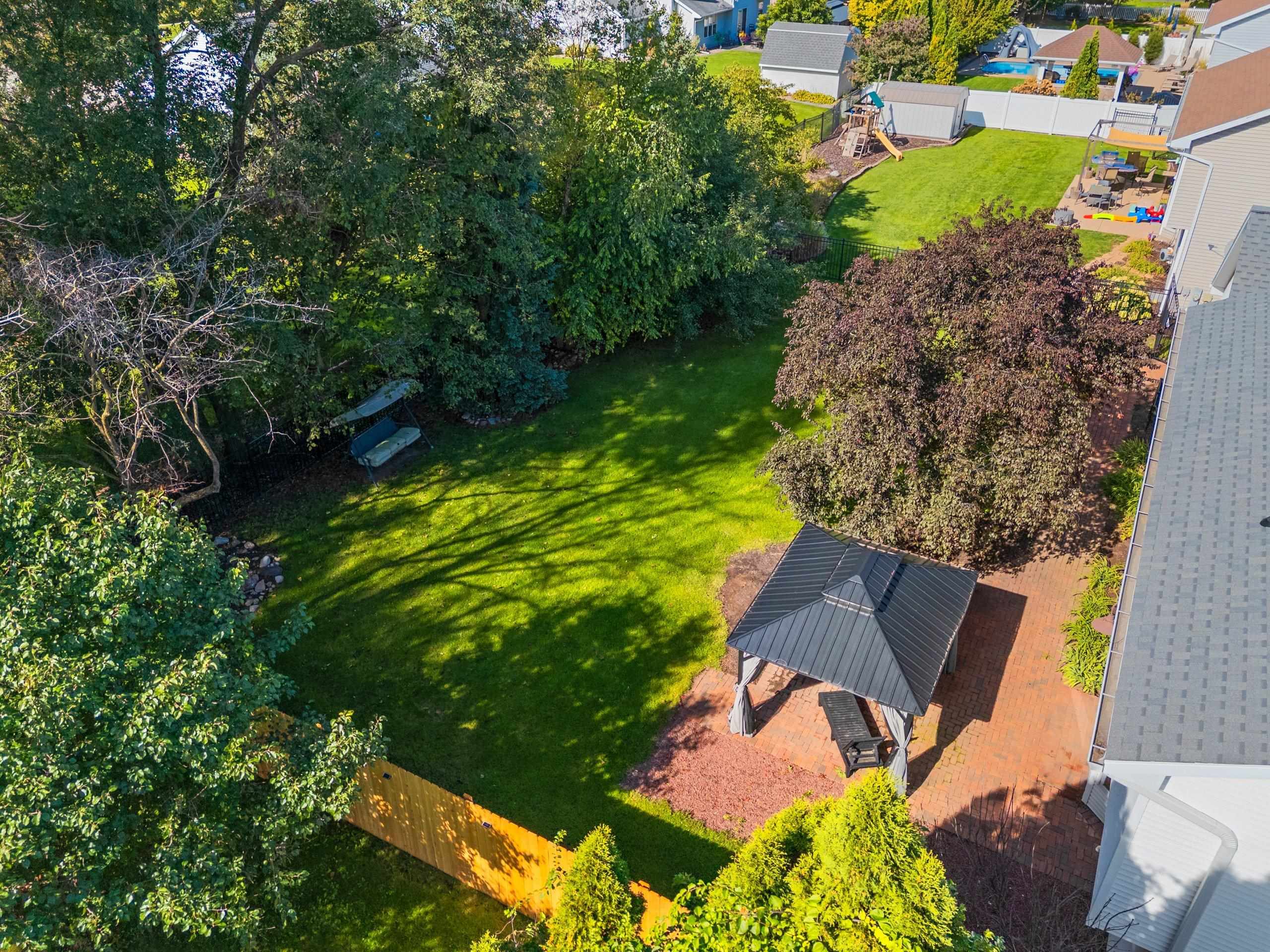 Property photo 31