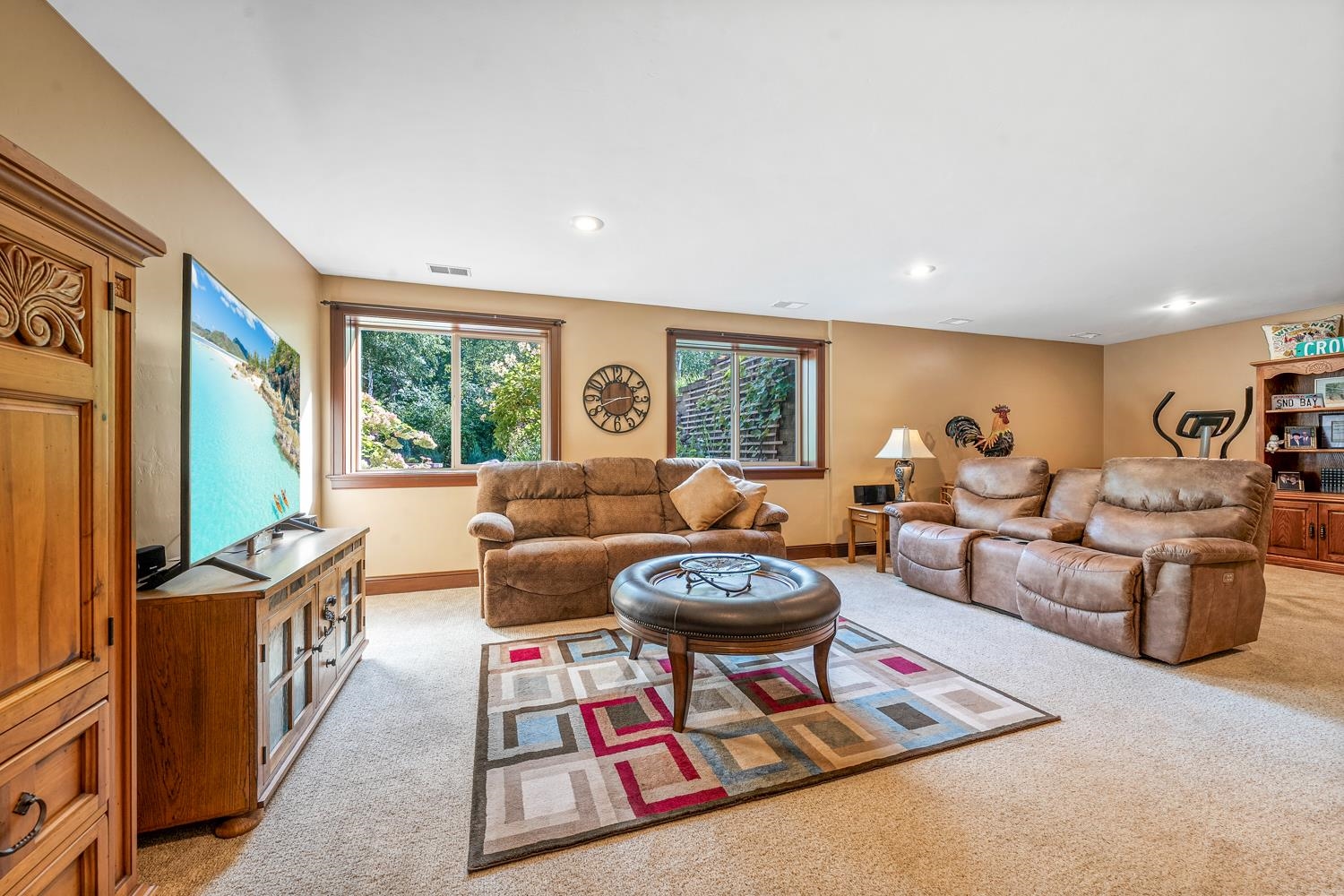Property photo 33