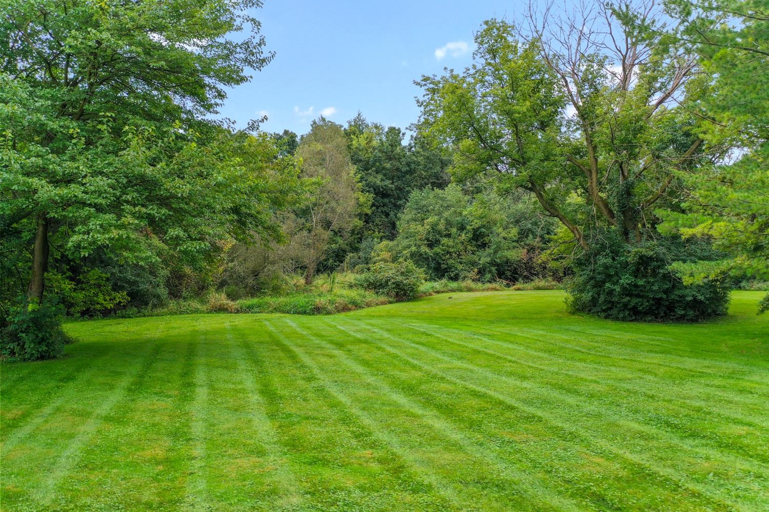 Property photo 40
