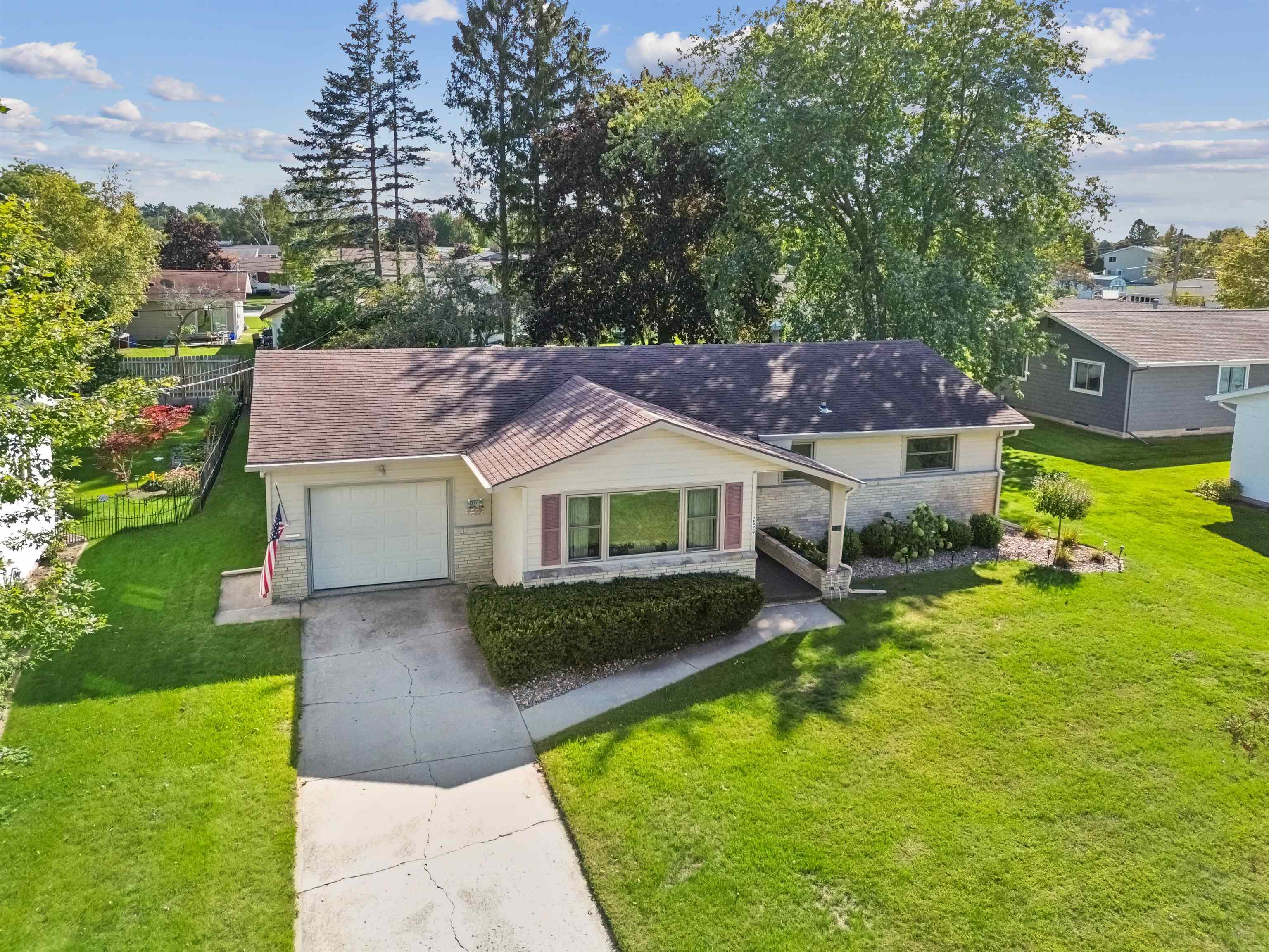 Property photo 24