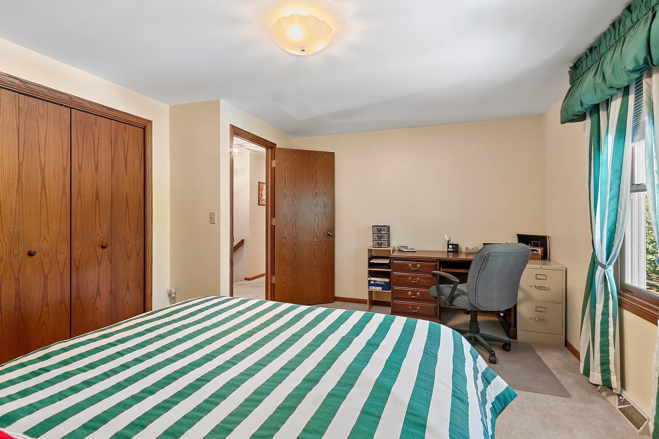 Property photo 32