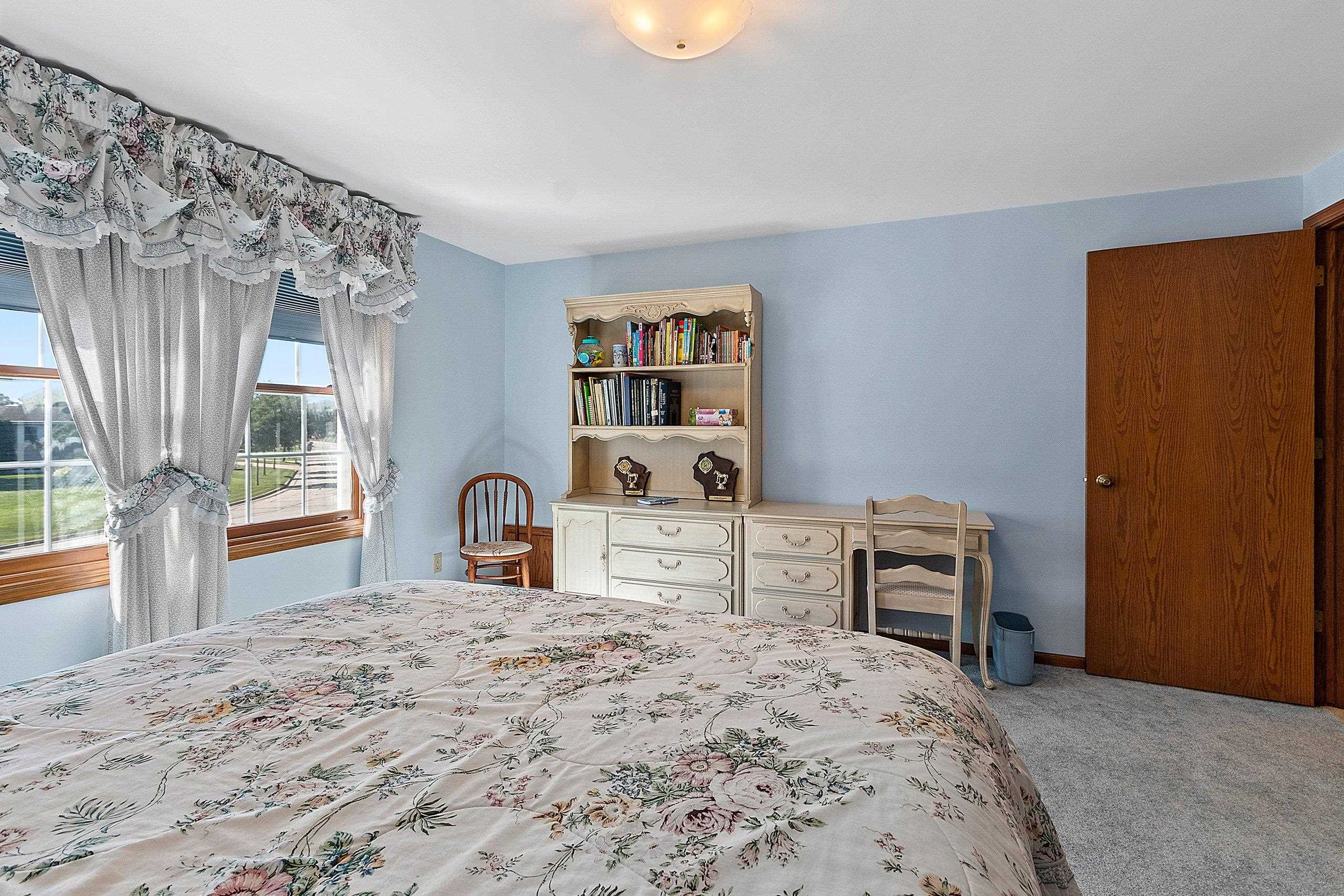 Property photo 34