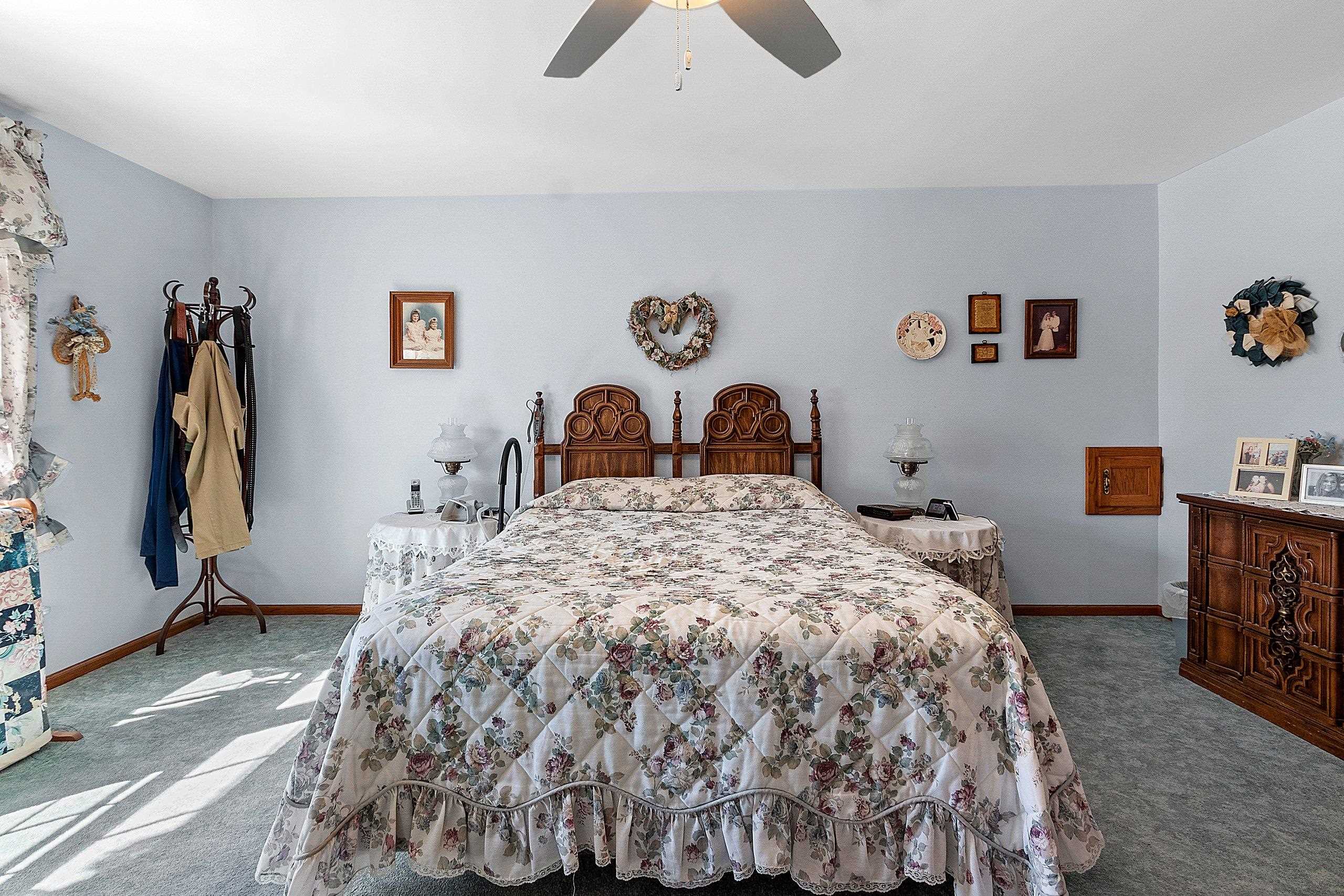 Property photo 44