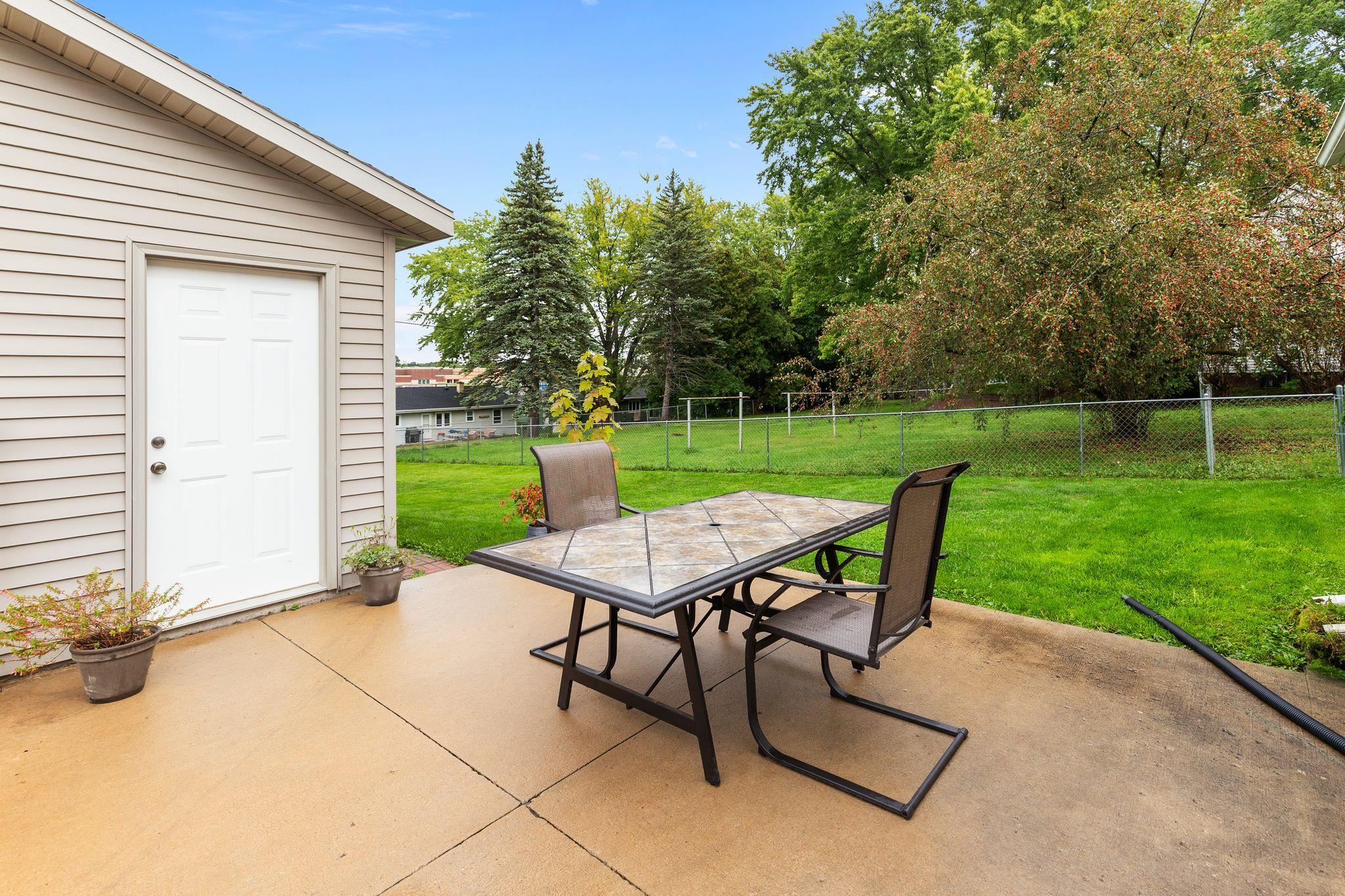 Property photo 35