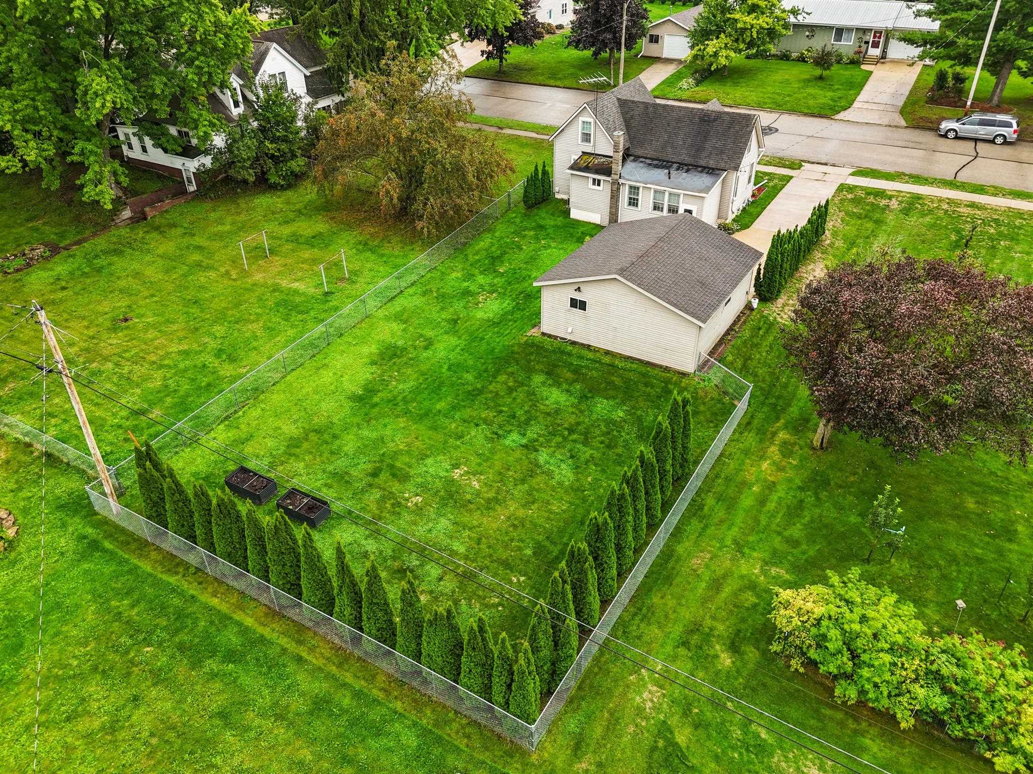 Property photo 37