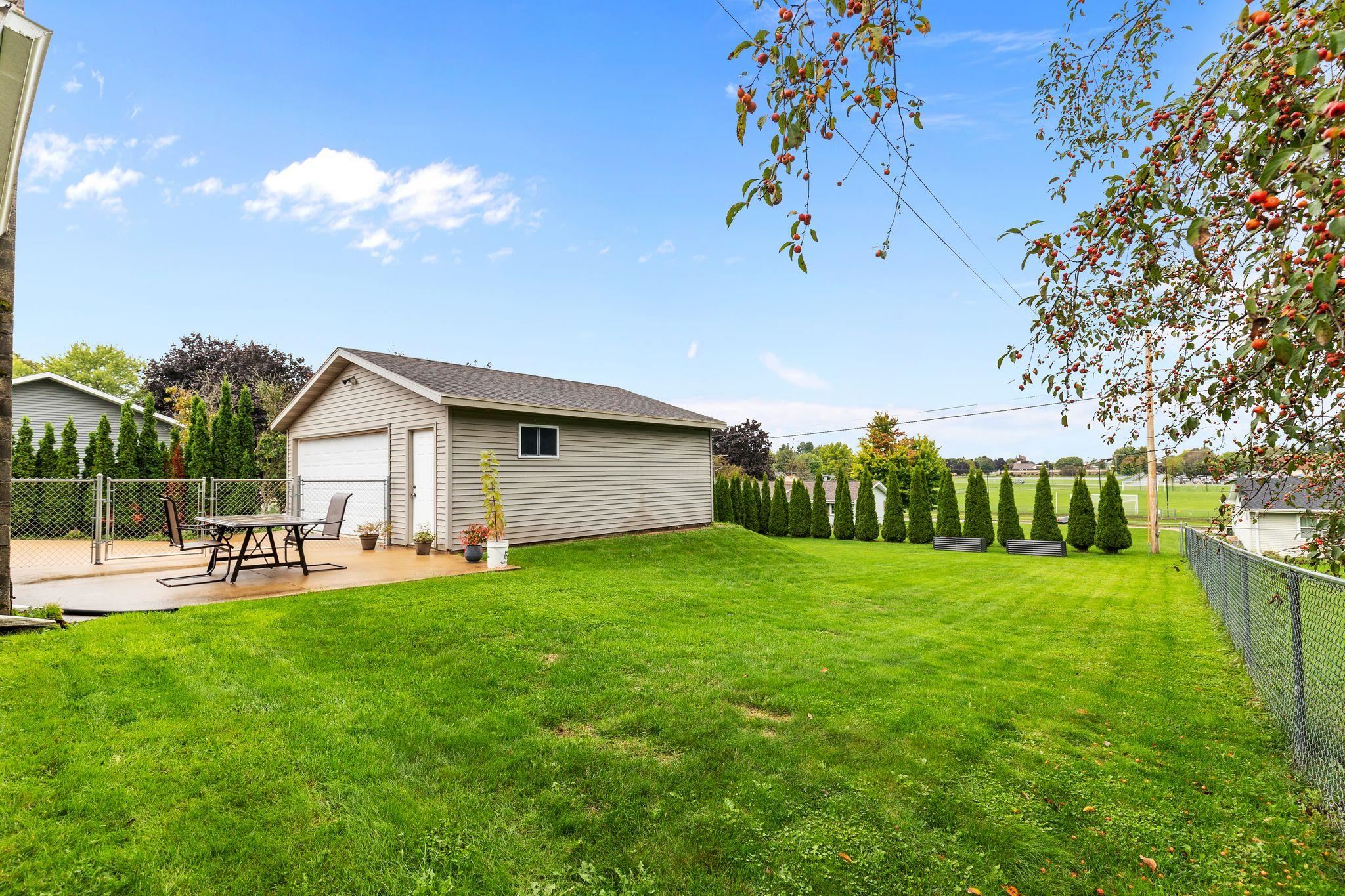 Property photo 44