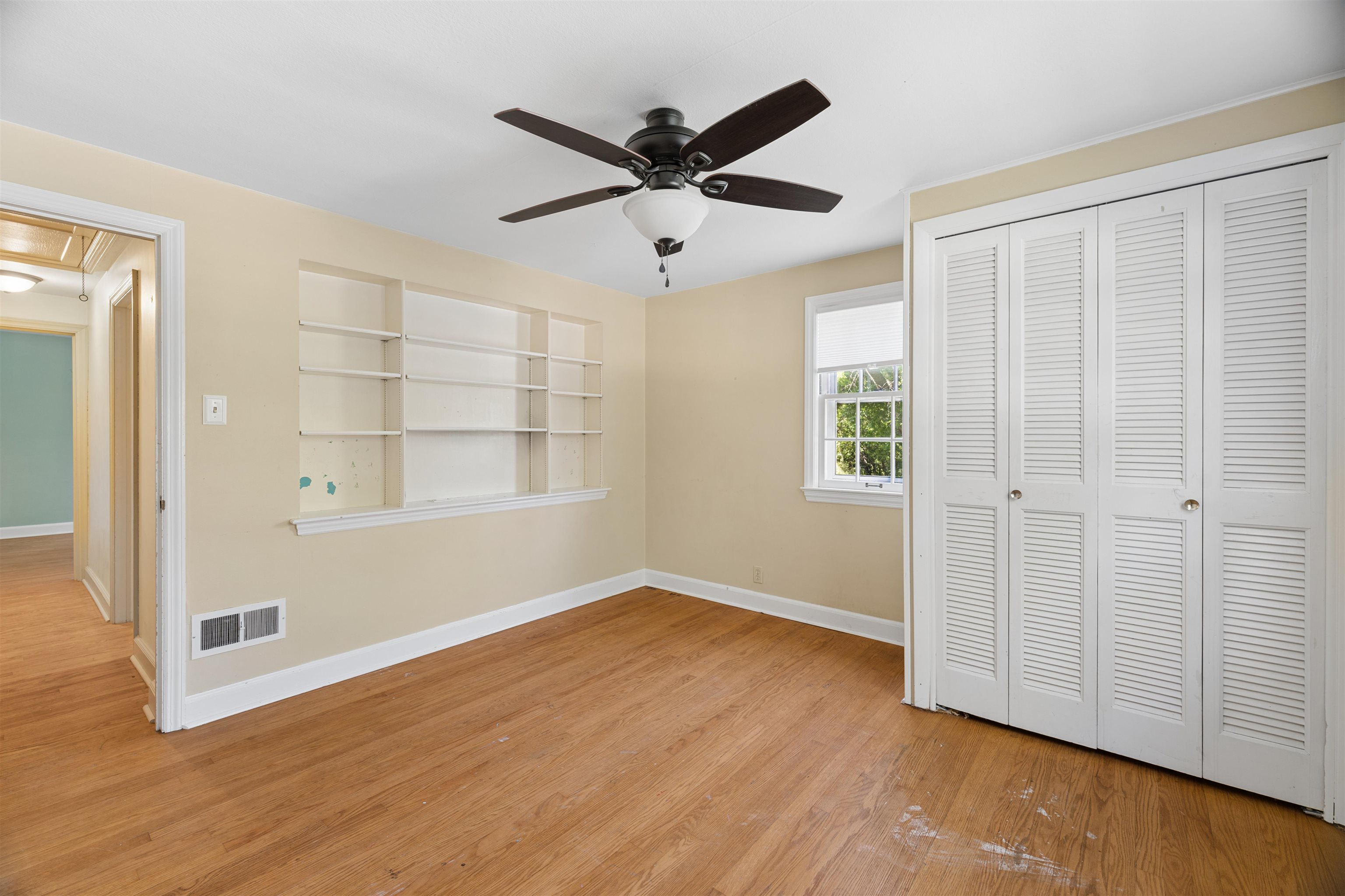 Property photo 34