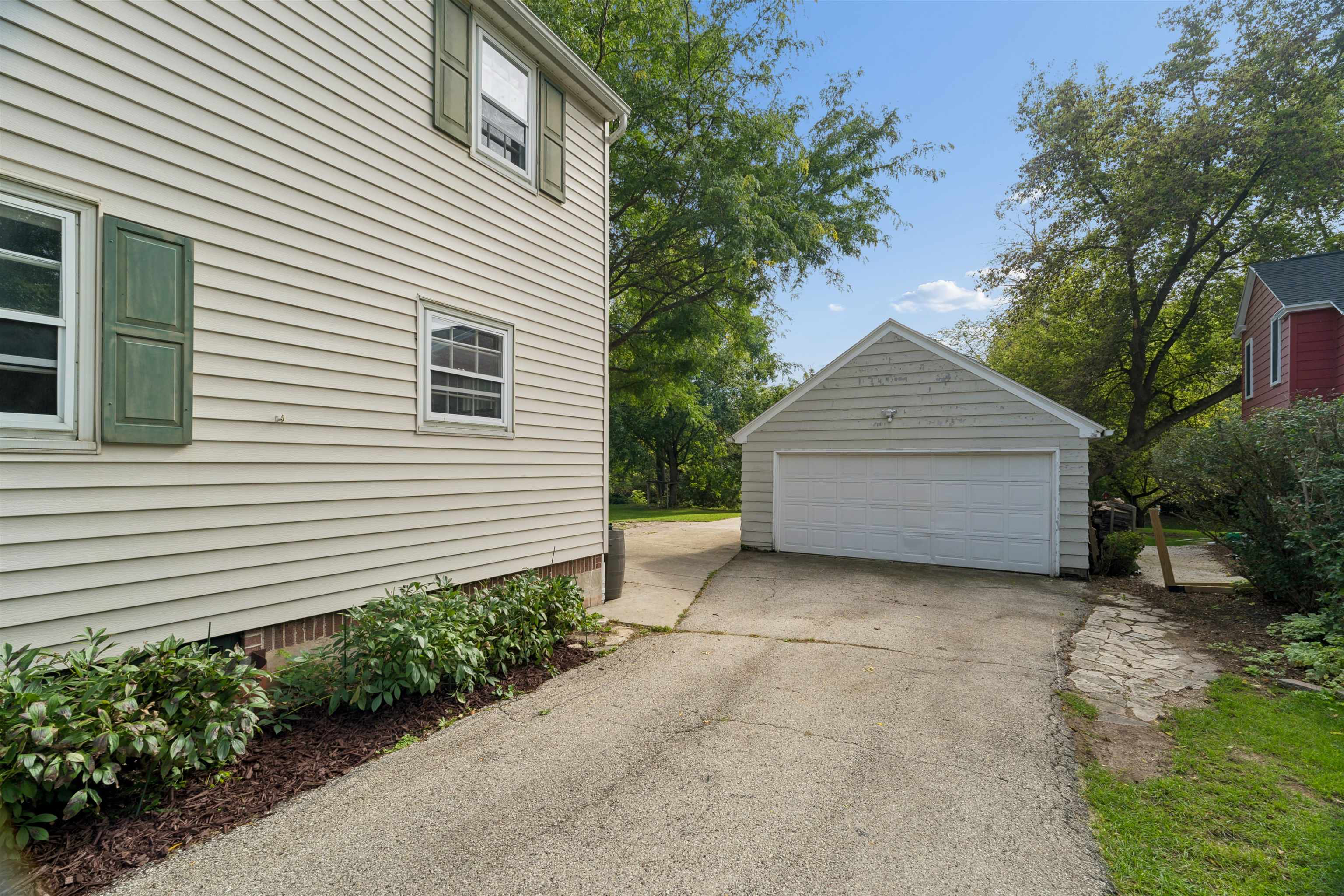 Property photo 48