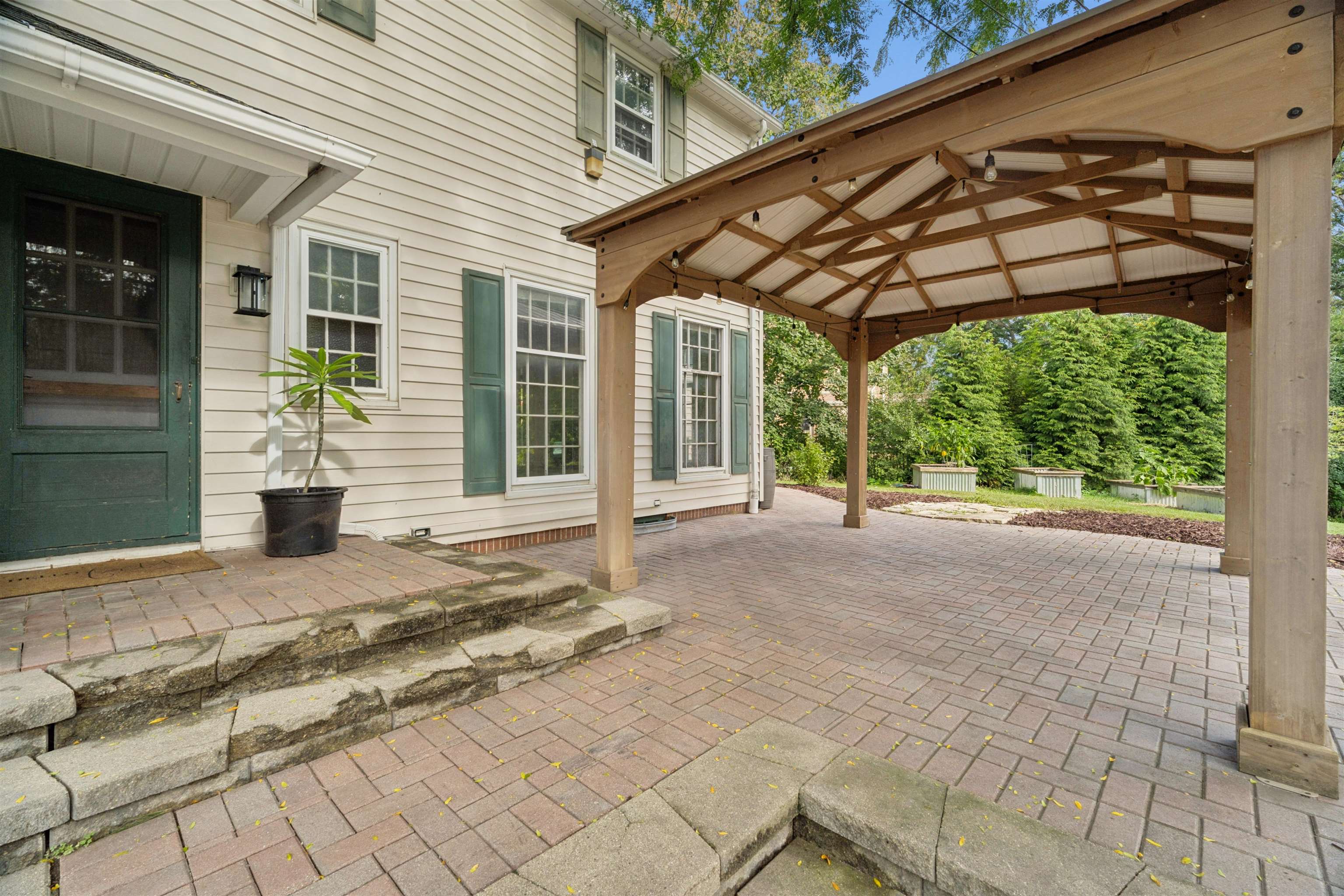 Property photo 43