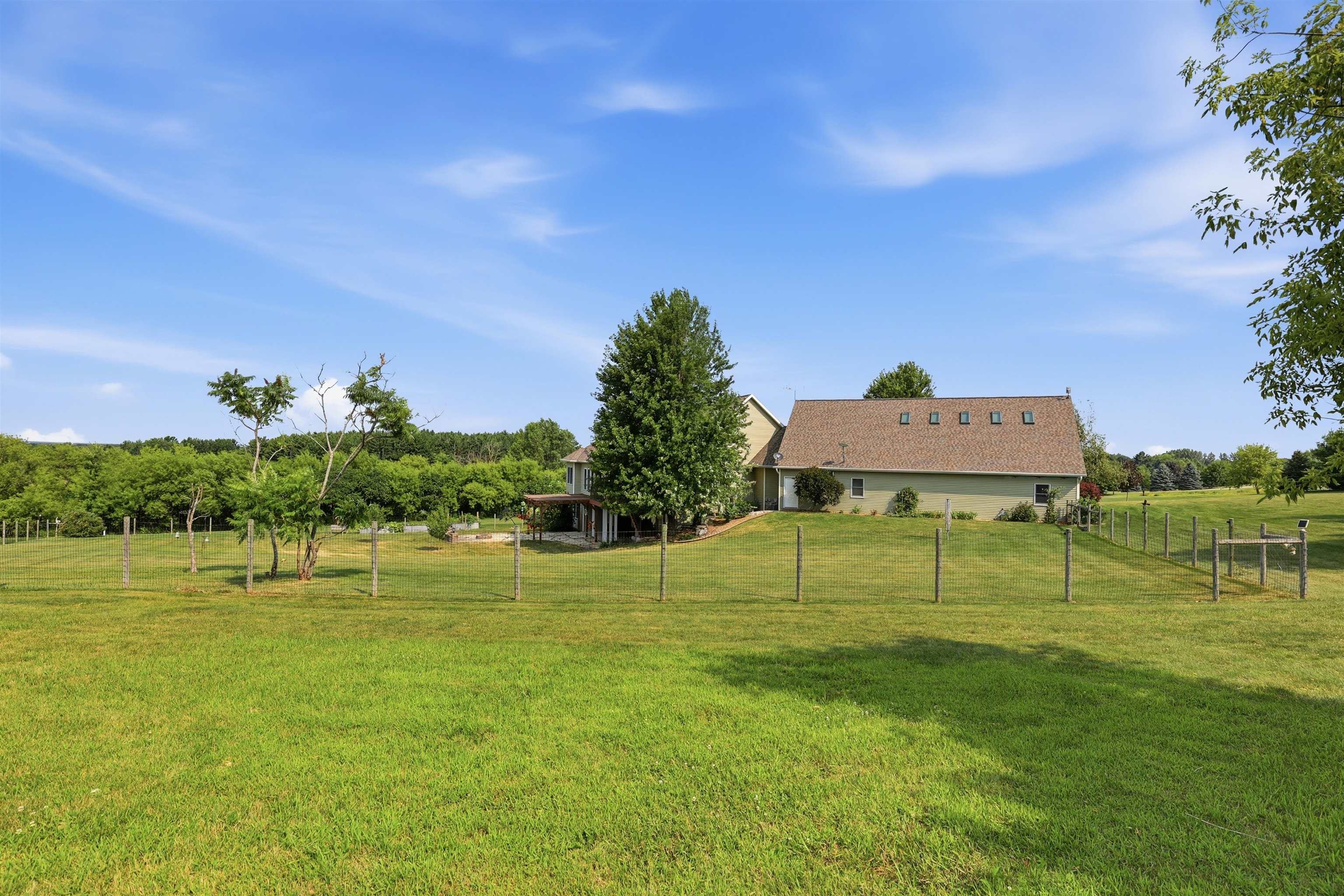 Property photo 50