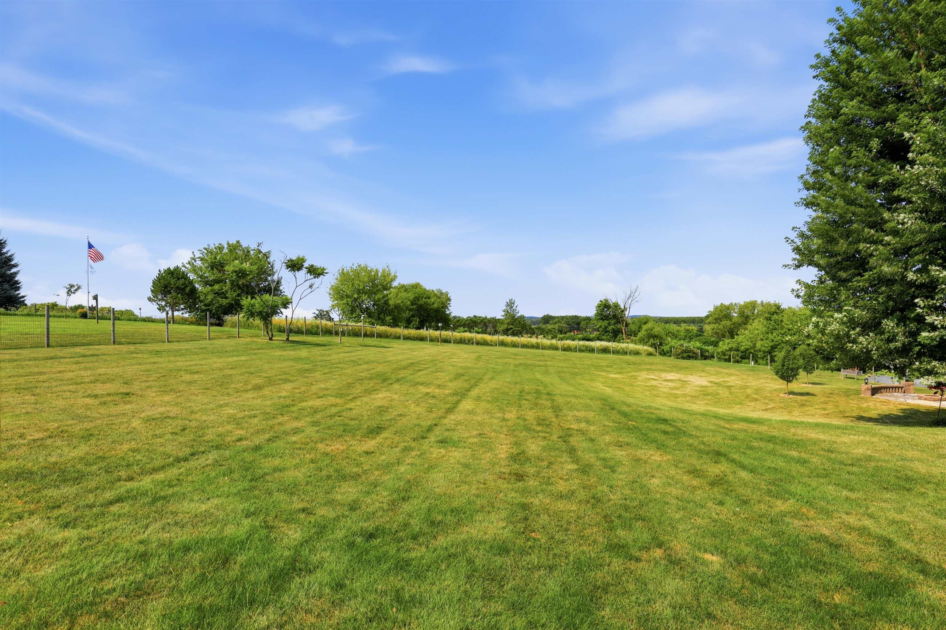 Property photo 64