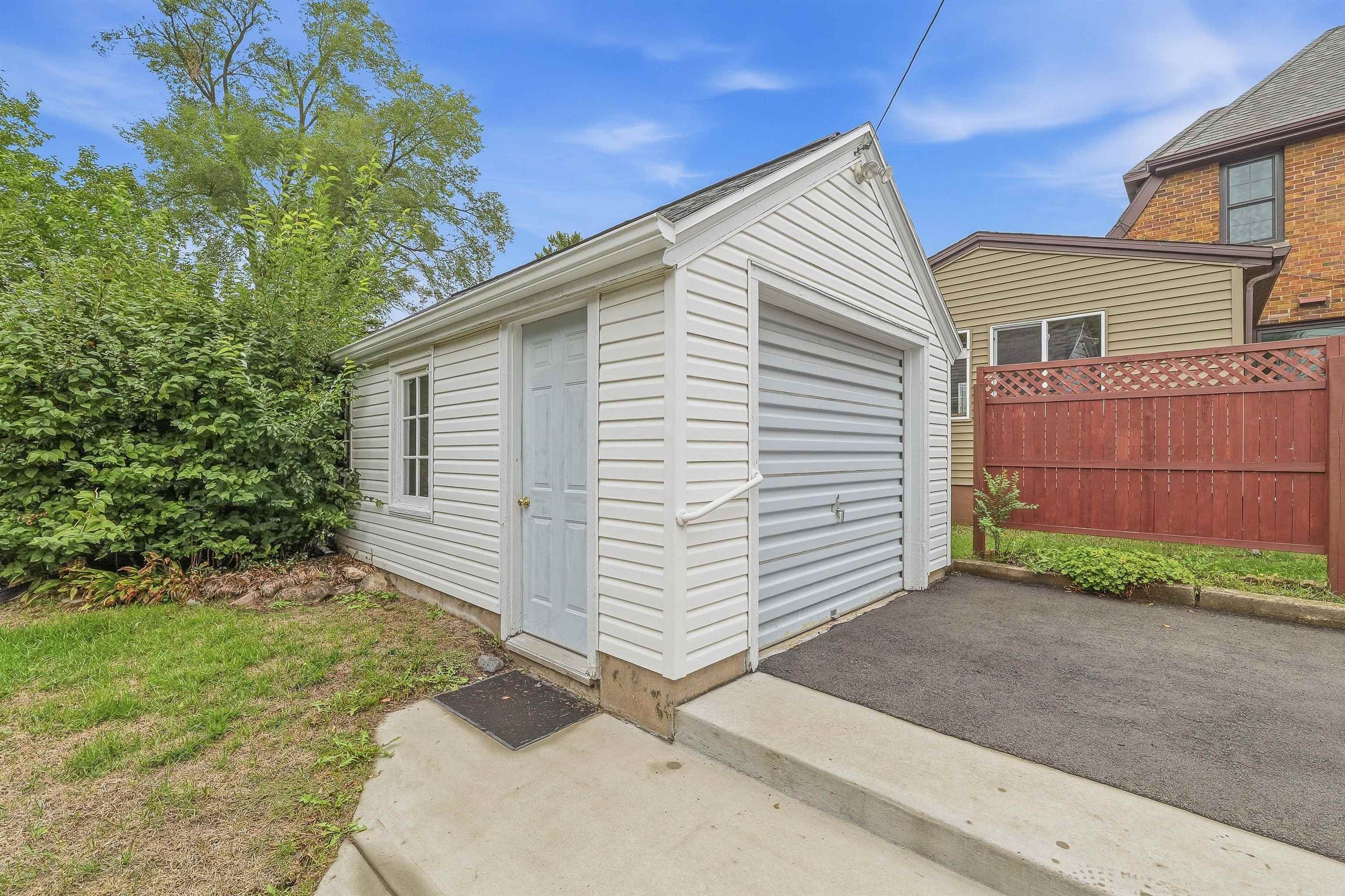 Property photo 29