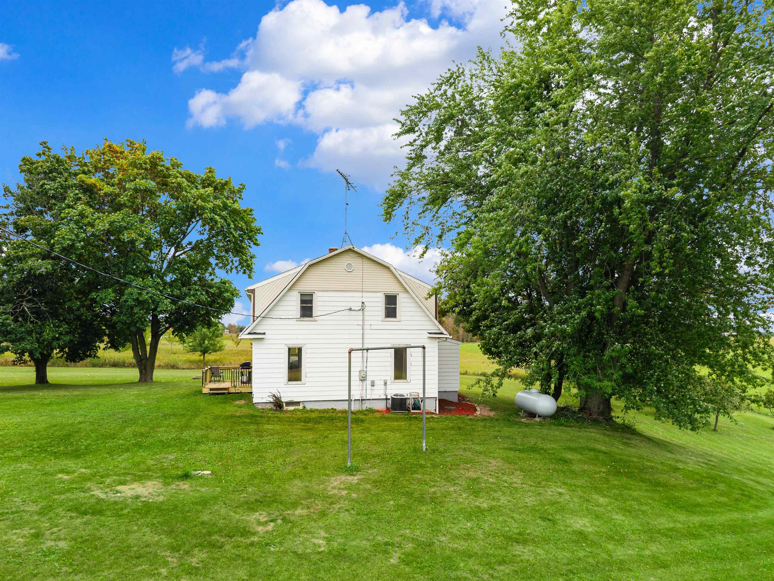 Property photo 40