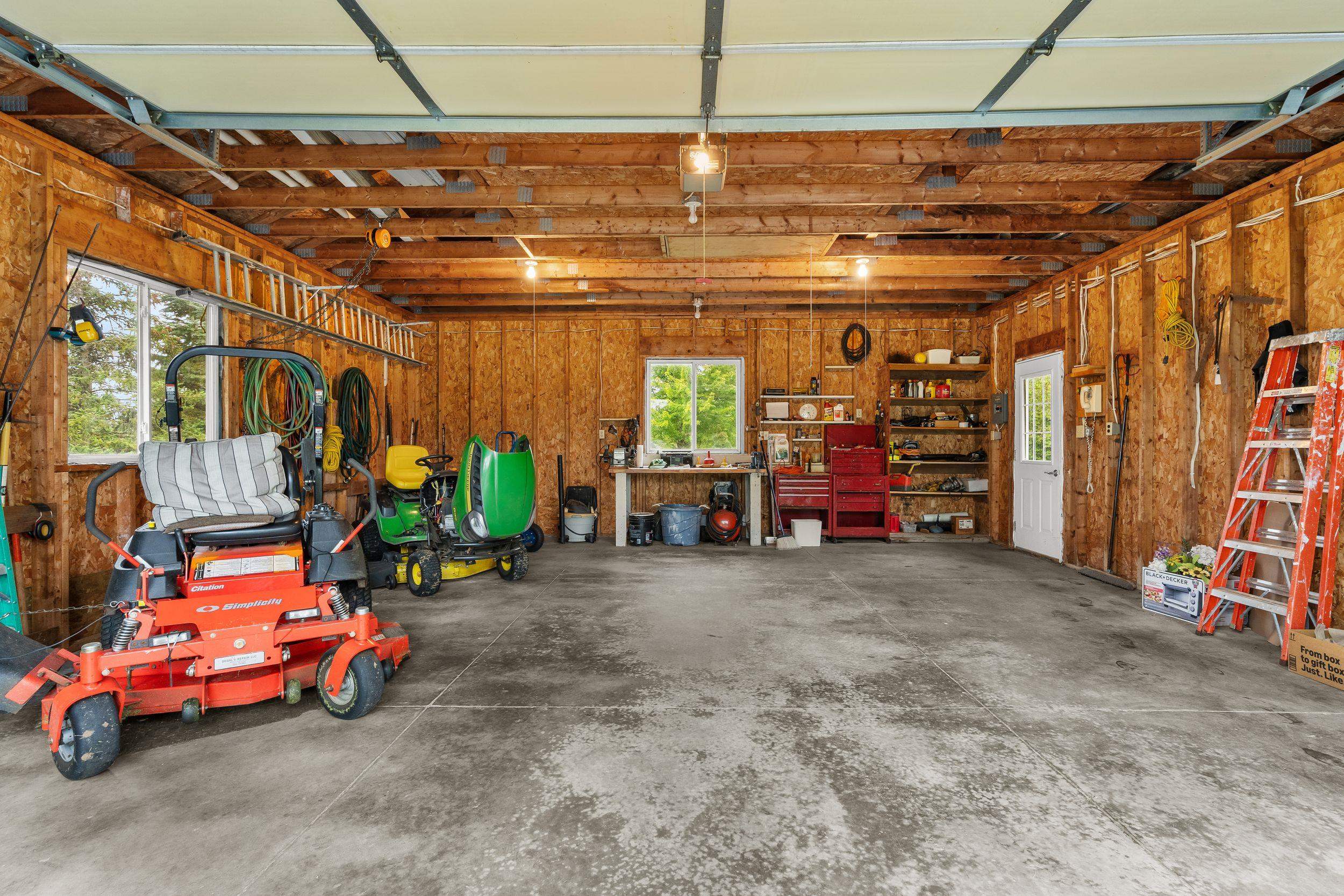 Property photo 40