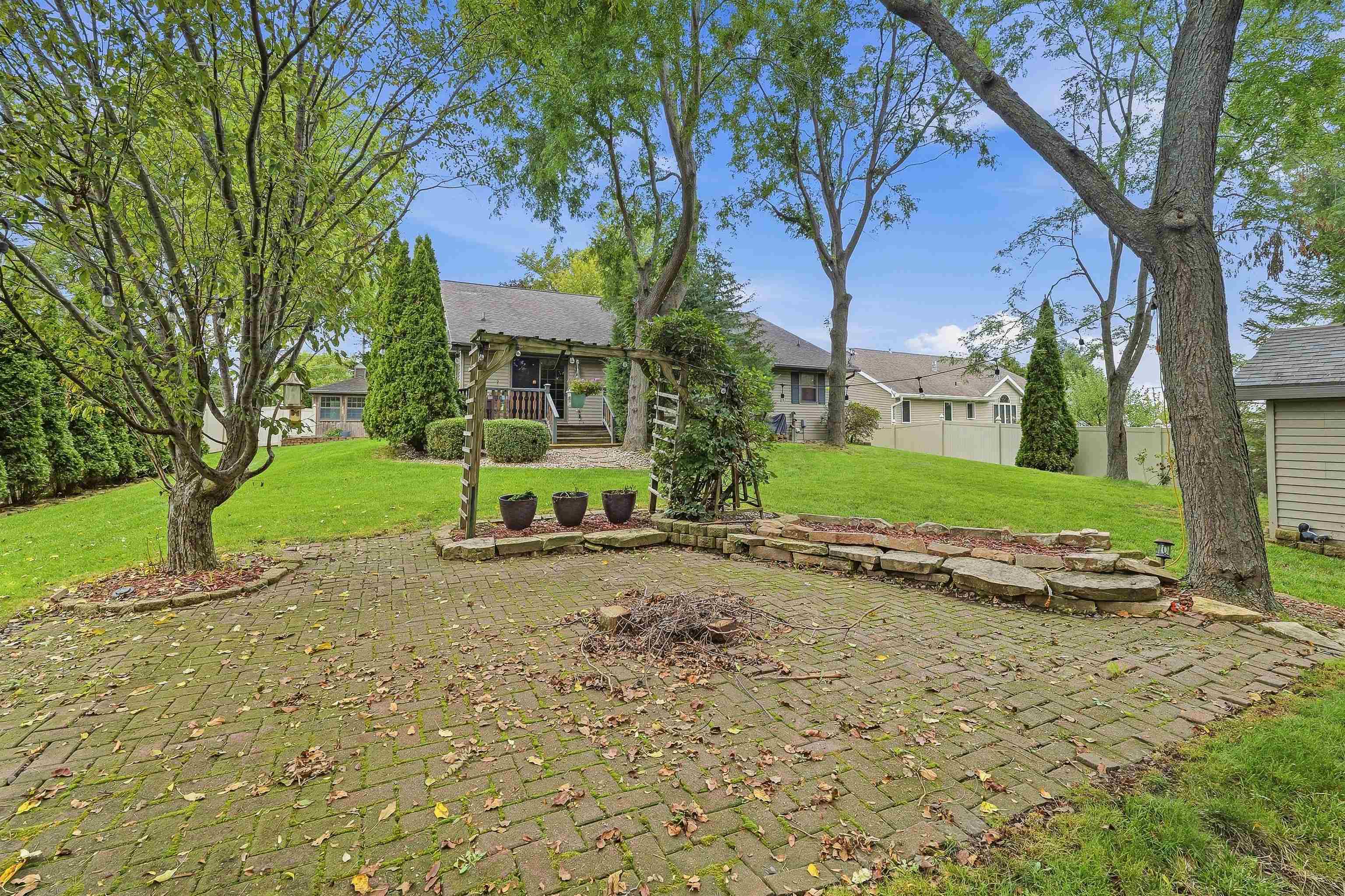Property photo 31