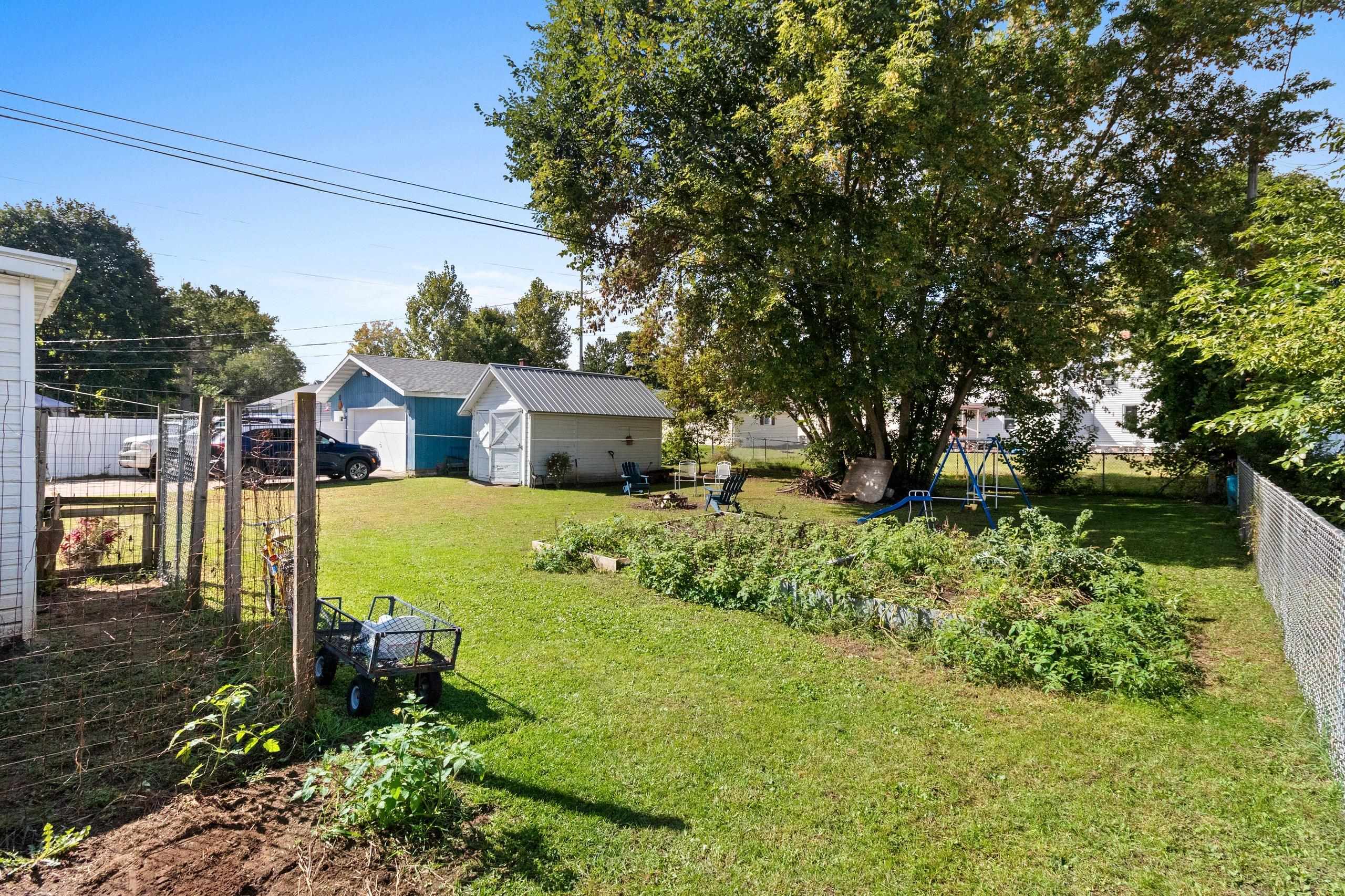Property photo 37
