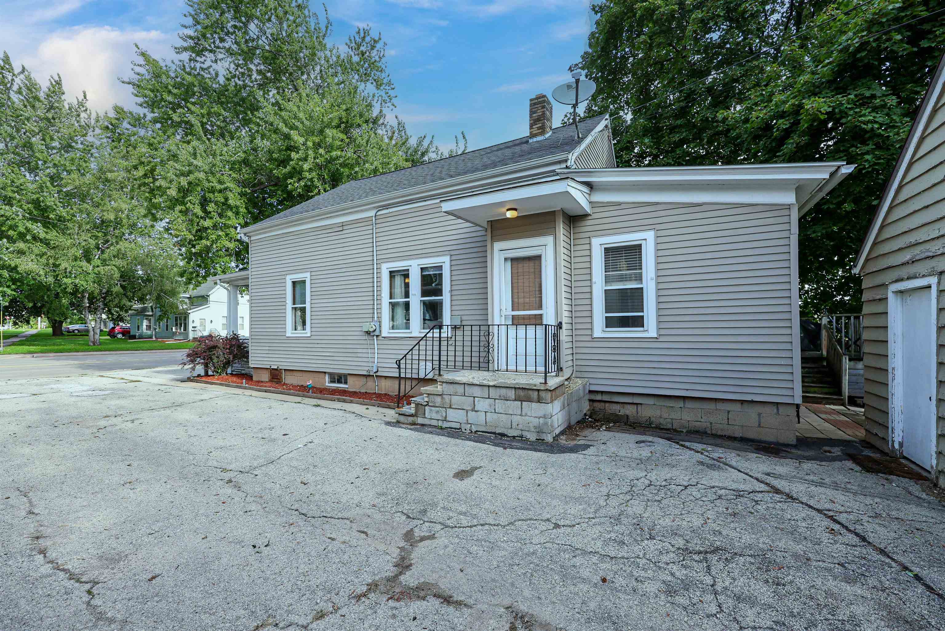 Property photo 33