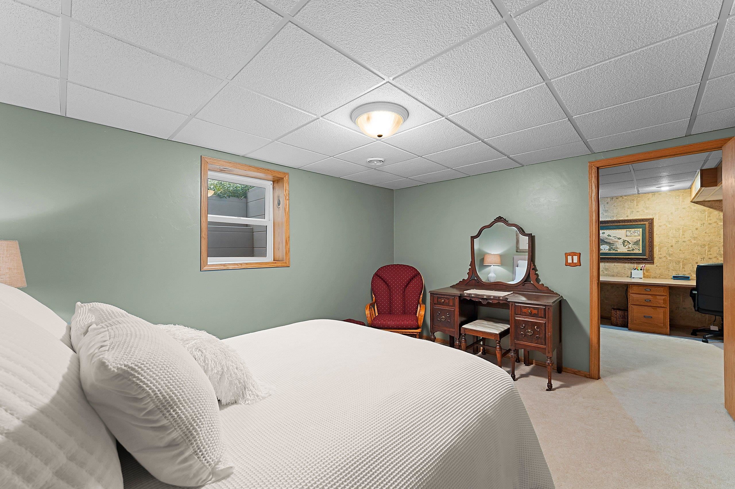 Property photo 34