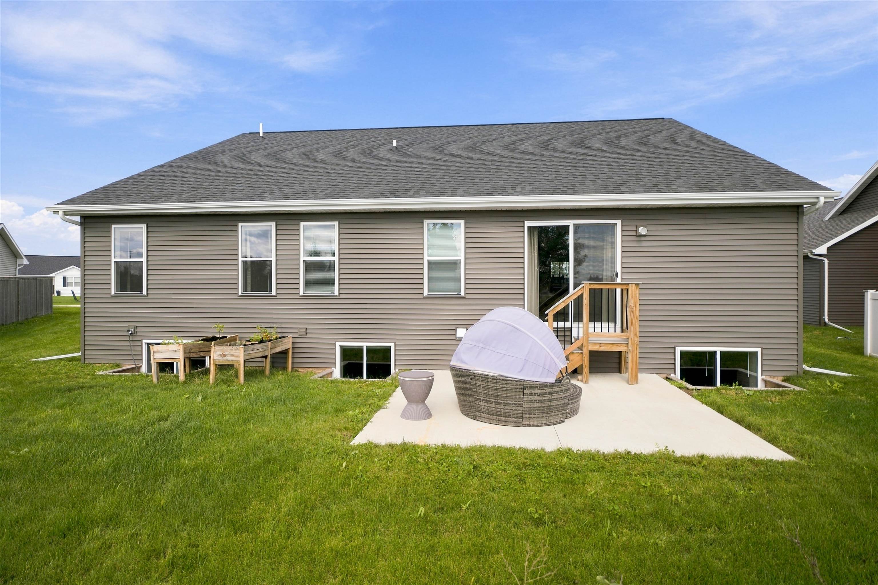 Property photo 35